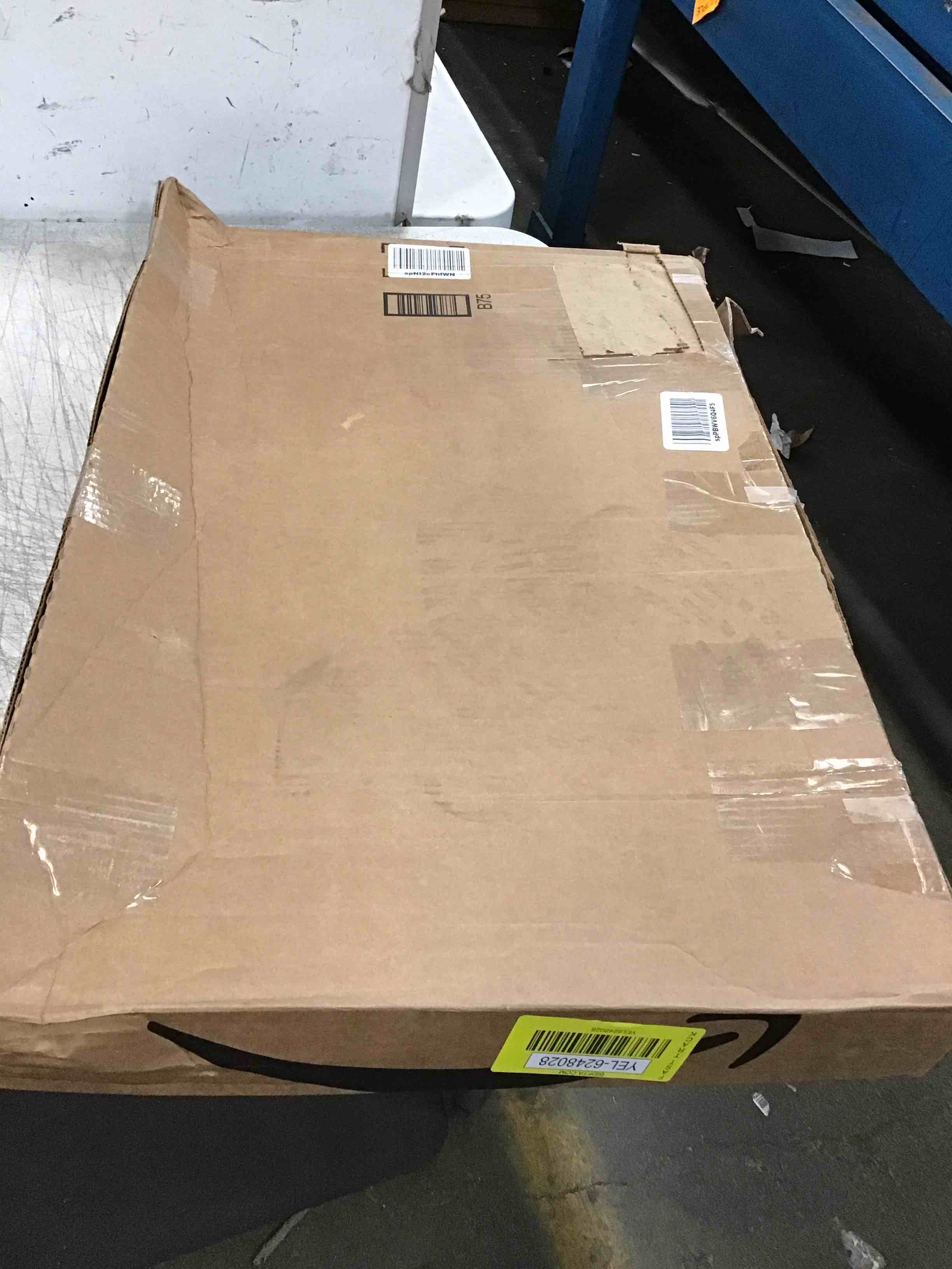 https://s3.amazonaws.com/lotting-images-prod/bidfta/YEL6248028_1714400610192.jpeg