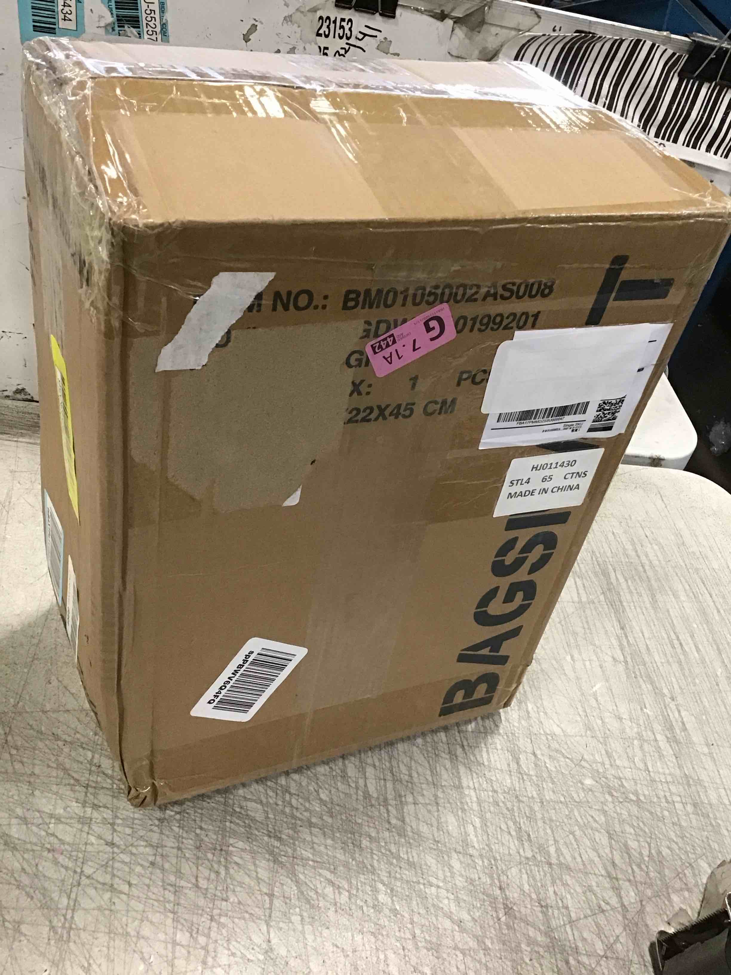 https://s3.amazonaws.com/lotting-images-prod/bidfta/YEL6248056_1714403476642.jpeg
