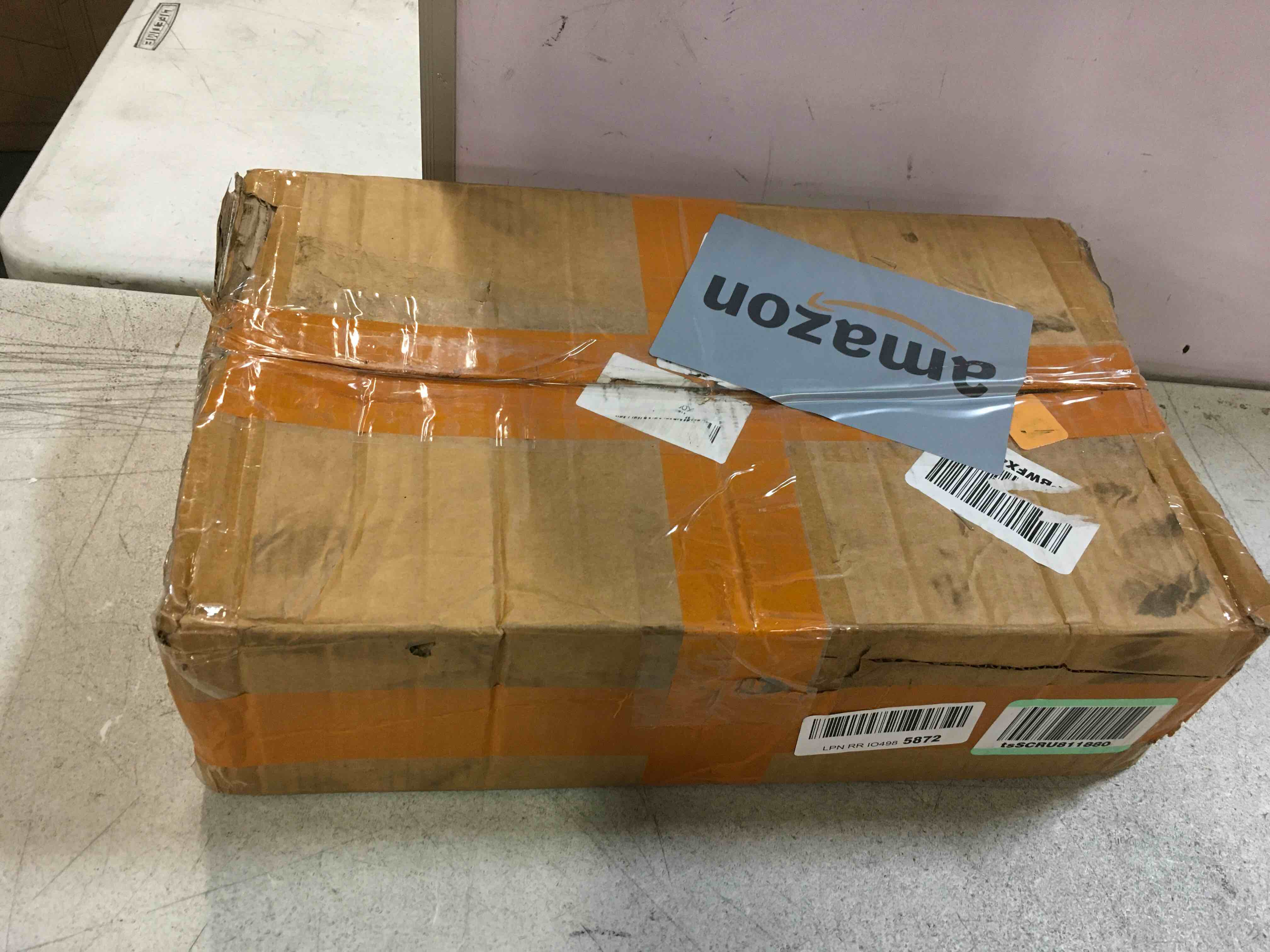 https://s3.amazonaws.com/lotting-images-prod/bidfta/YEL6248330_1714568851698.jpeg