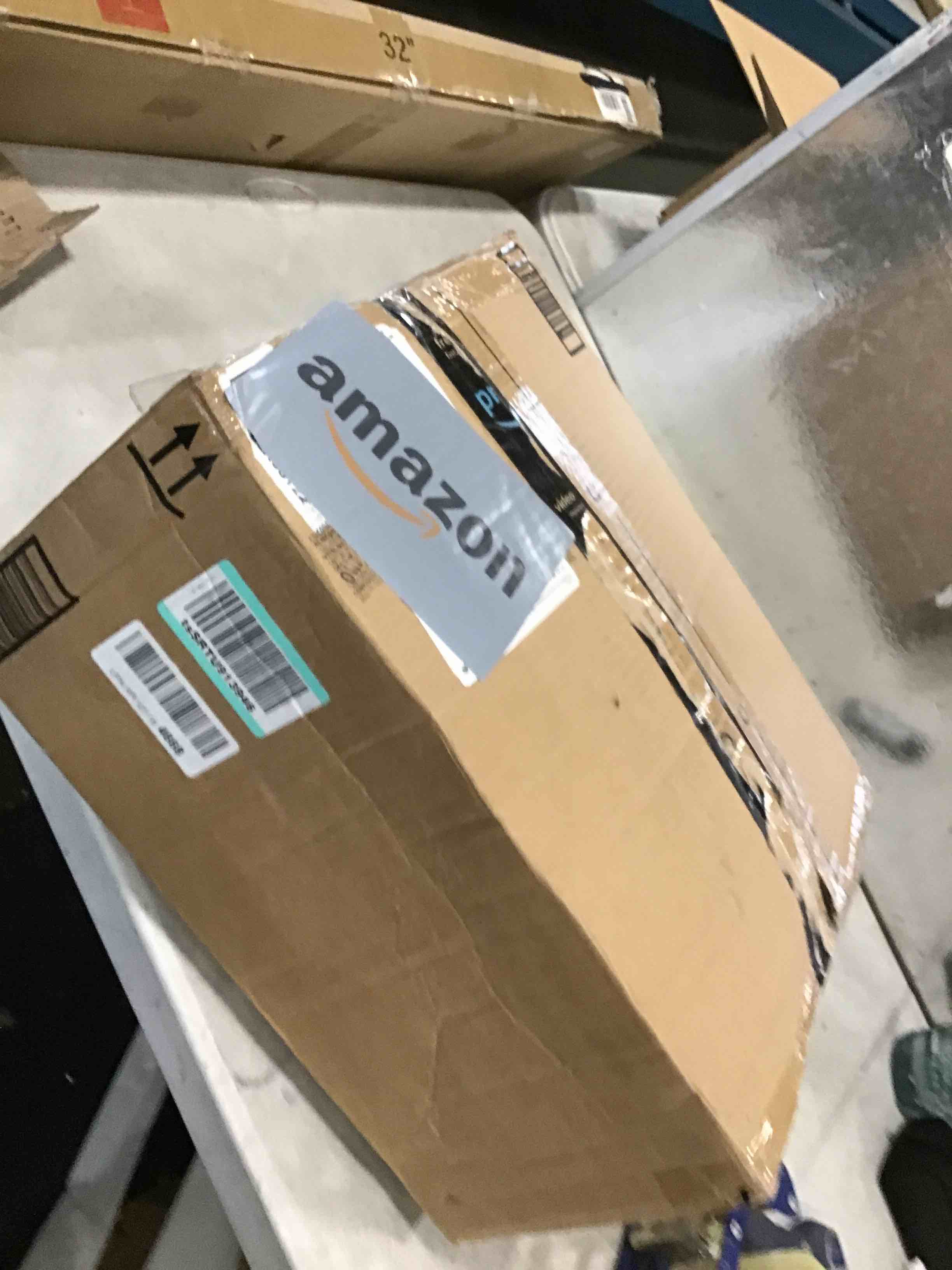 https://s3.amazonaws.com/lotting-images-prod/bidfta/YEL6249599_1714320753073.jpeg