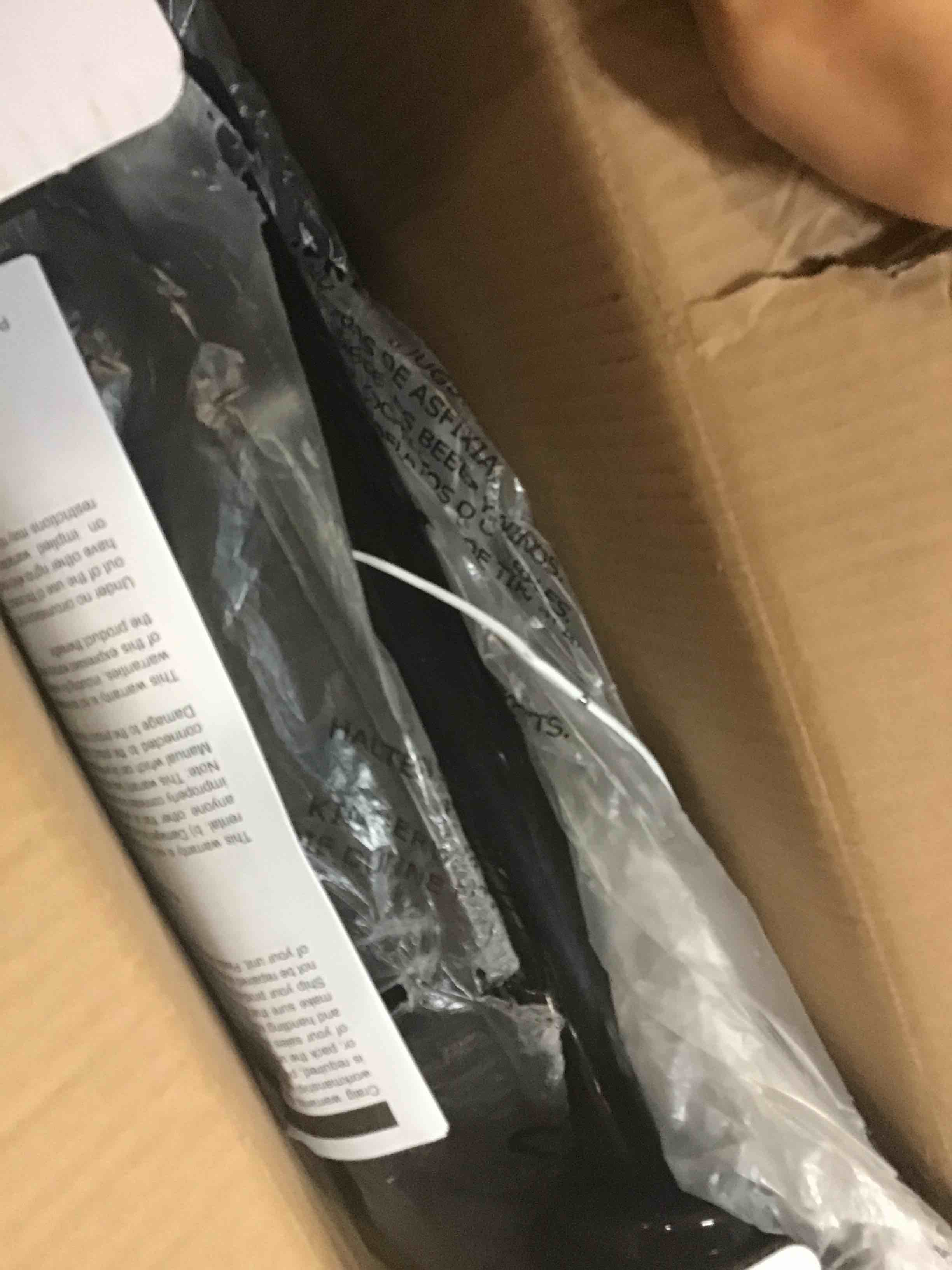 https://s3.amazonaws.com/lotting-images-prod/bidfta/YEL6249812_1714400308030.jpeg