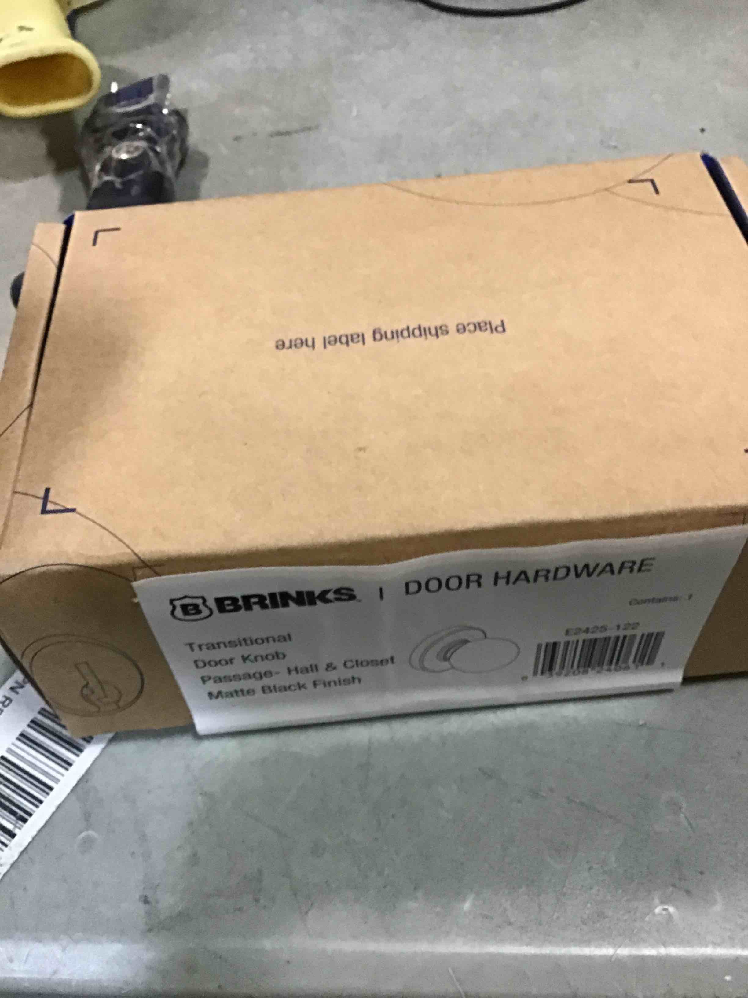 https://s3.amazonaws.com/lotting-images-prod/bidfta/YEL6250198_1714484251307.jpeg
