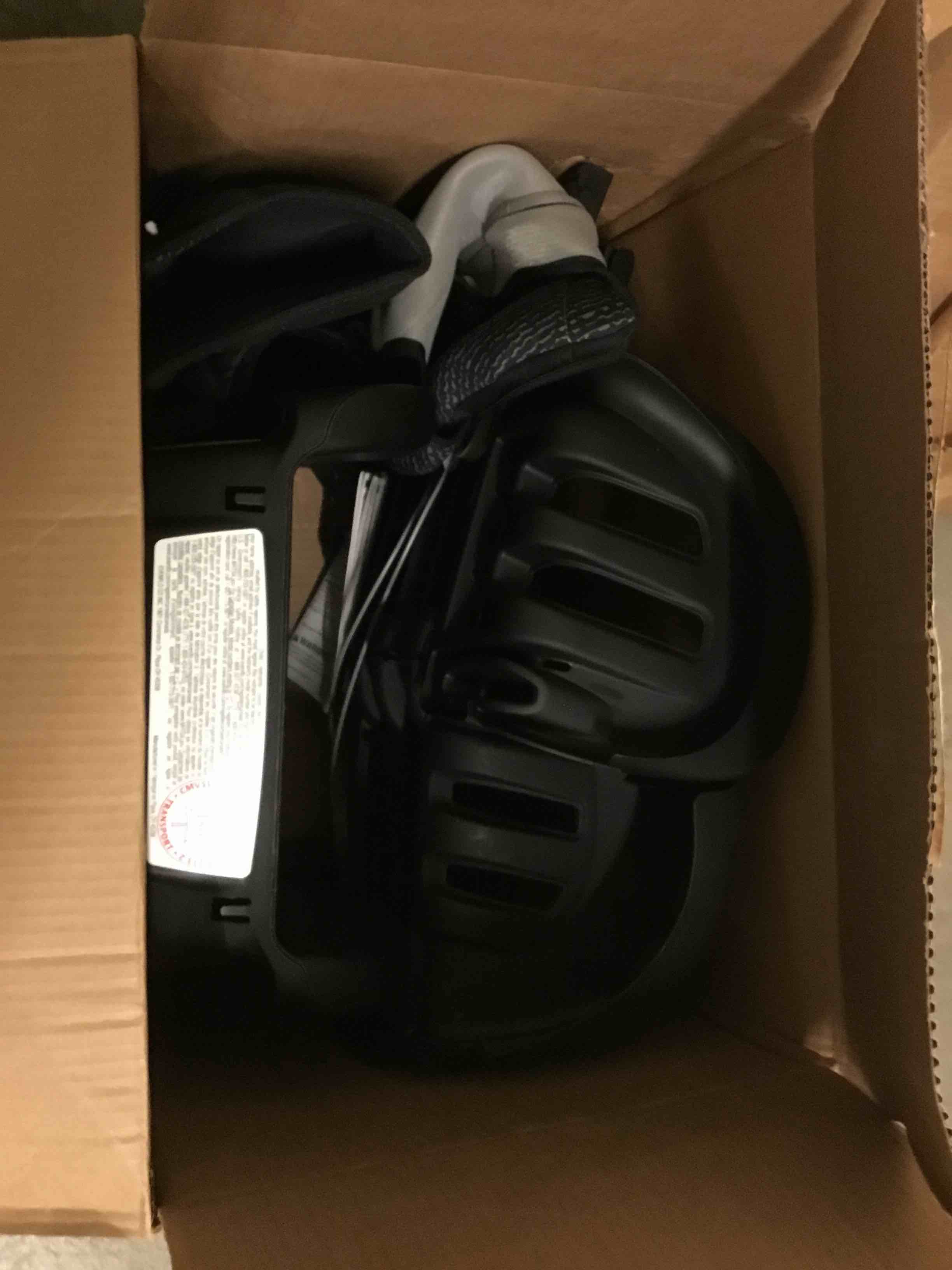 https://s3.amazonaws.com/lotting-images-prod/bidfta/YEL6251686_1728589433467.jpeg