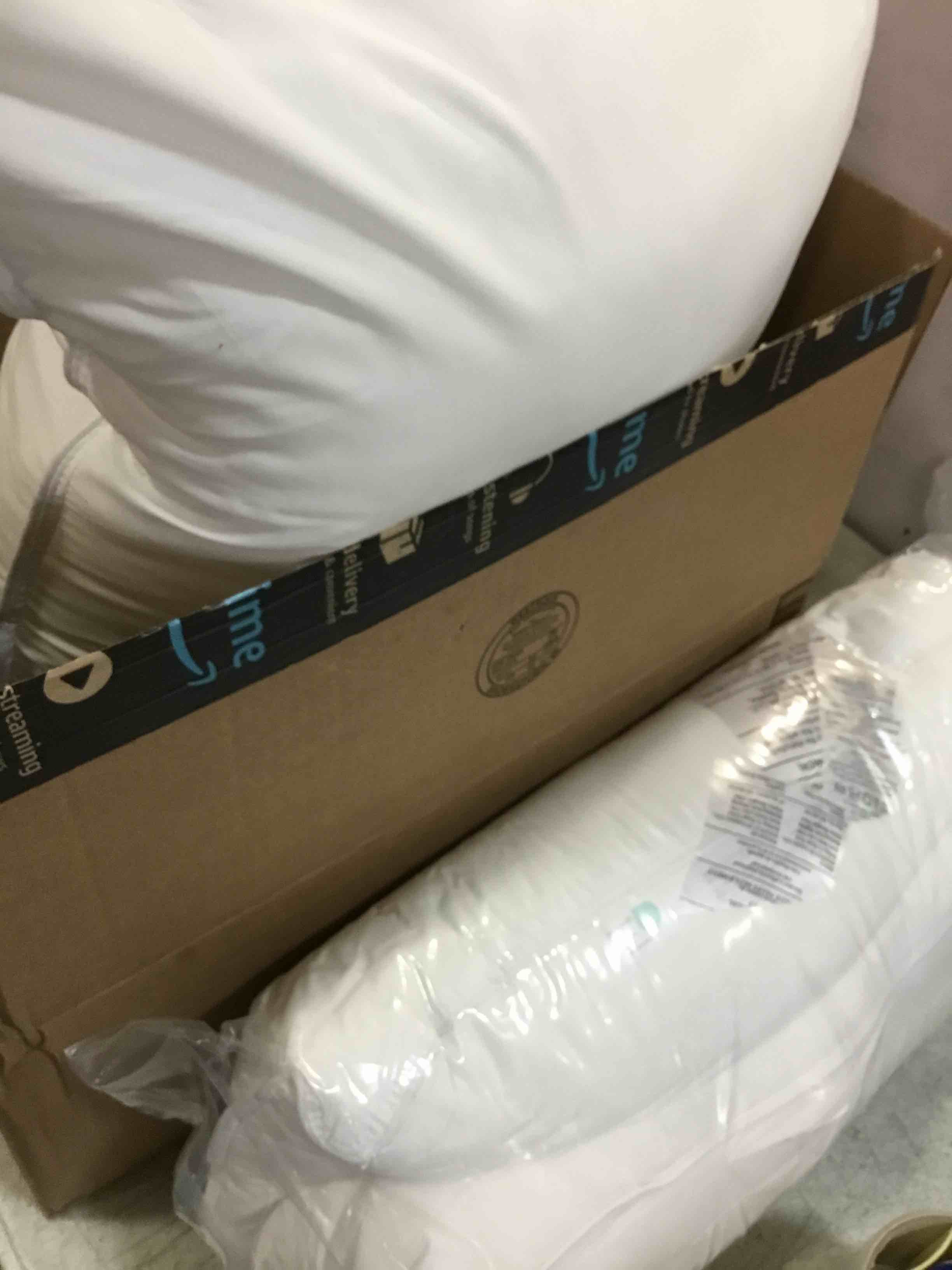 https://s3.amazonaws.com/lotting-images-prod/bidfta/YEL6253962_1713962460880.jpeg