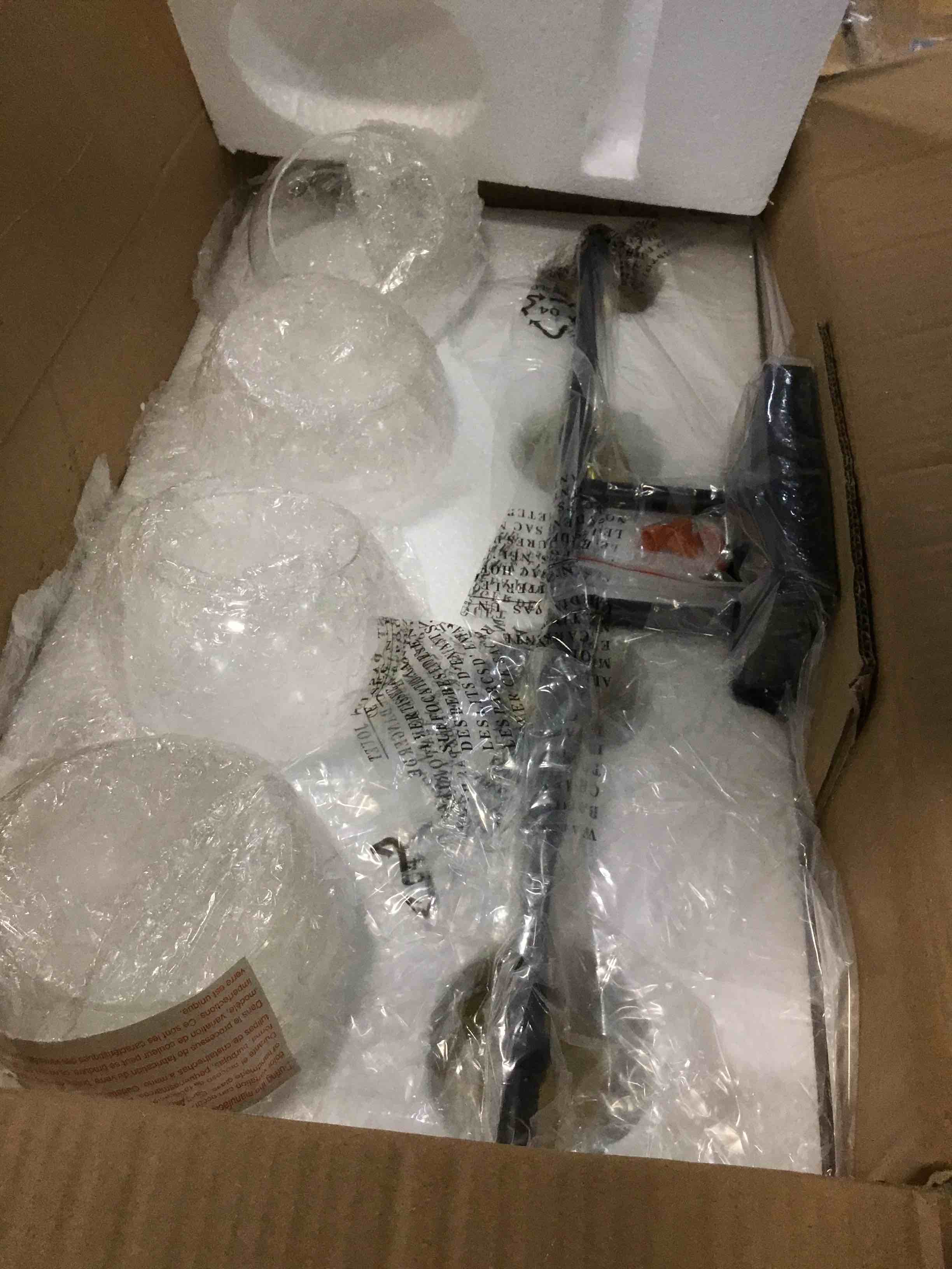 https://s3.amazonaws.com/lotting-images-prod/bidfta/YEL6254859_1714395035331.jpeg