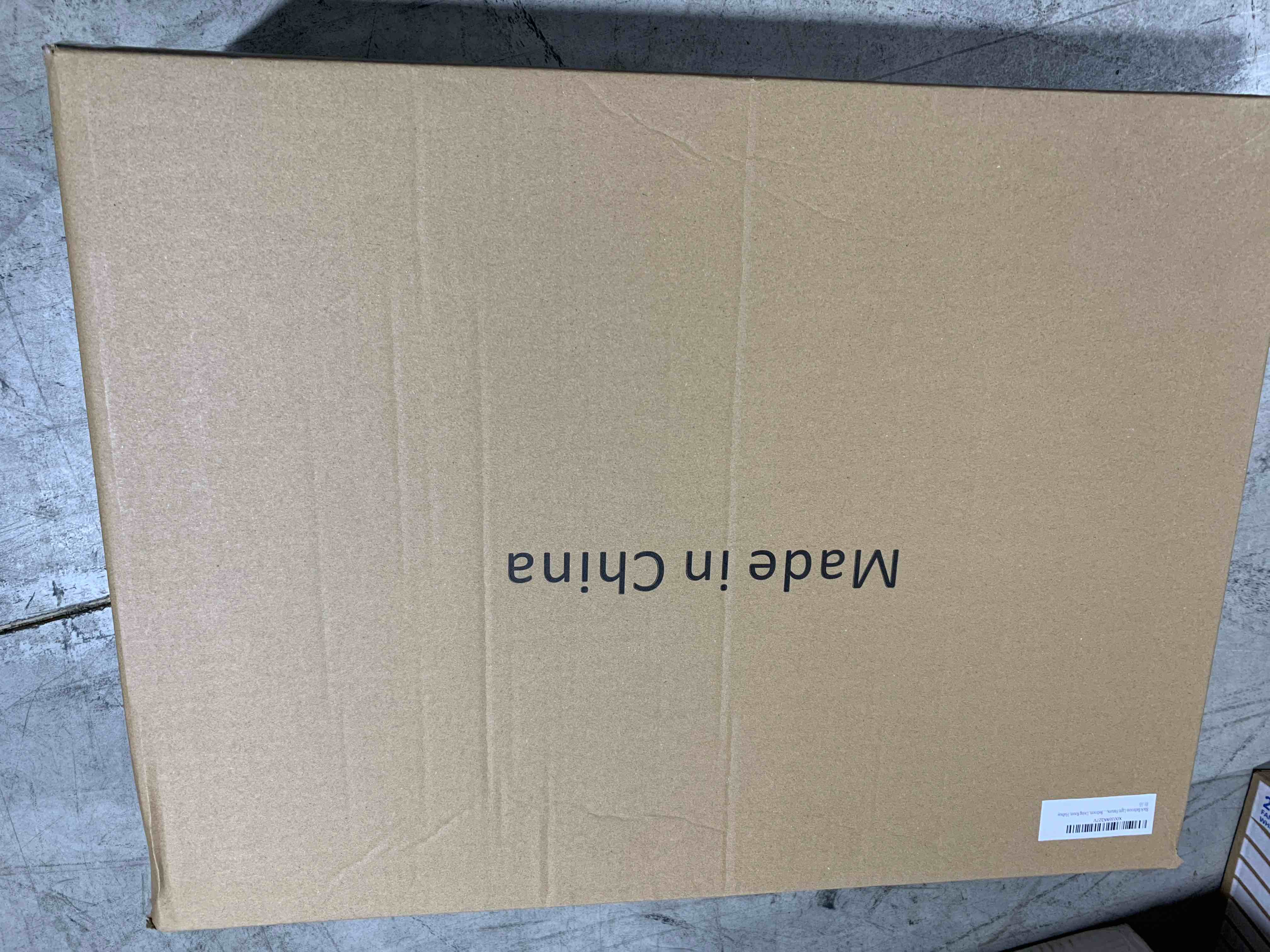 https://s3.amazonaws.com/lotting-images-prod/bidfta/YEL6256215_1717789882958.jpeg