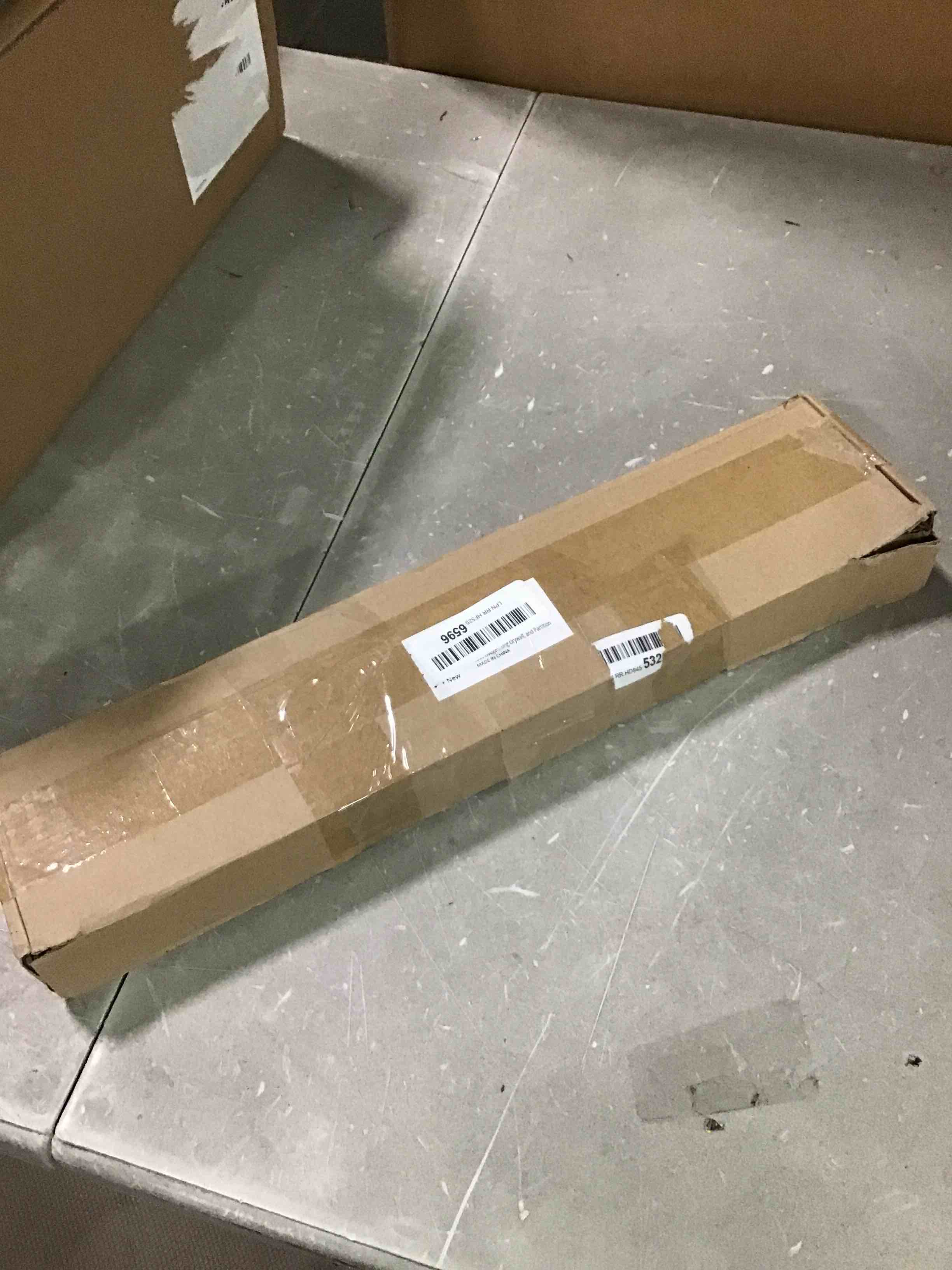https://s3.amazonaws.com/lotting-images-prod/bidfta/YEL6257511_1714997196135.jpeg