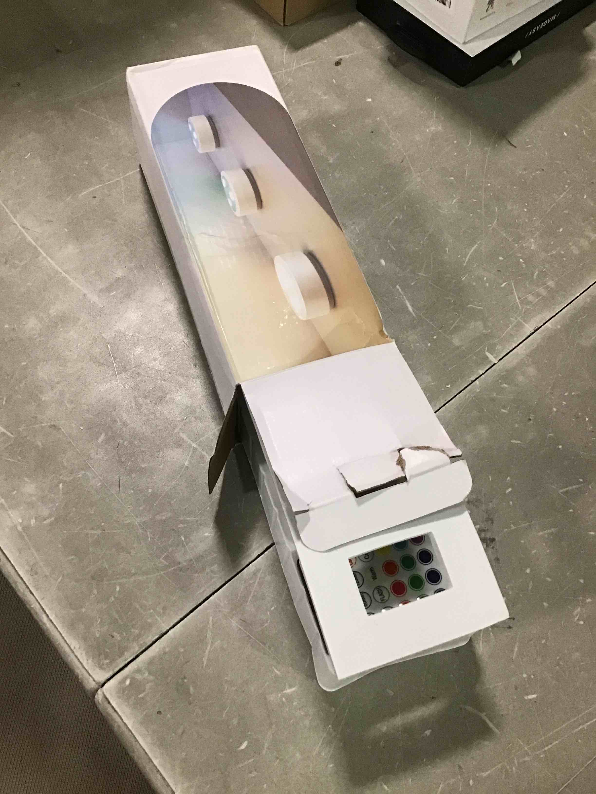 https://s3.amazonaws.com/lotting-images-prod/bidfta/YEL6257590_1715005506634.jpeg