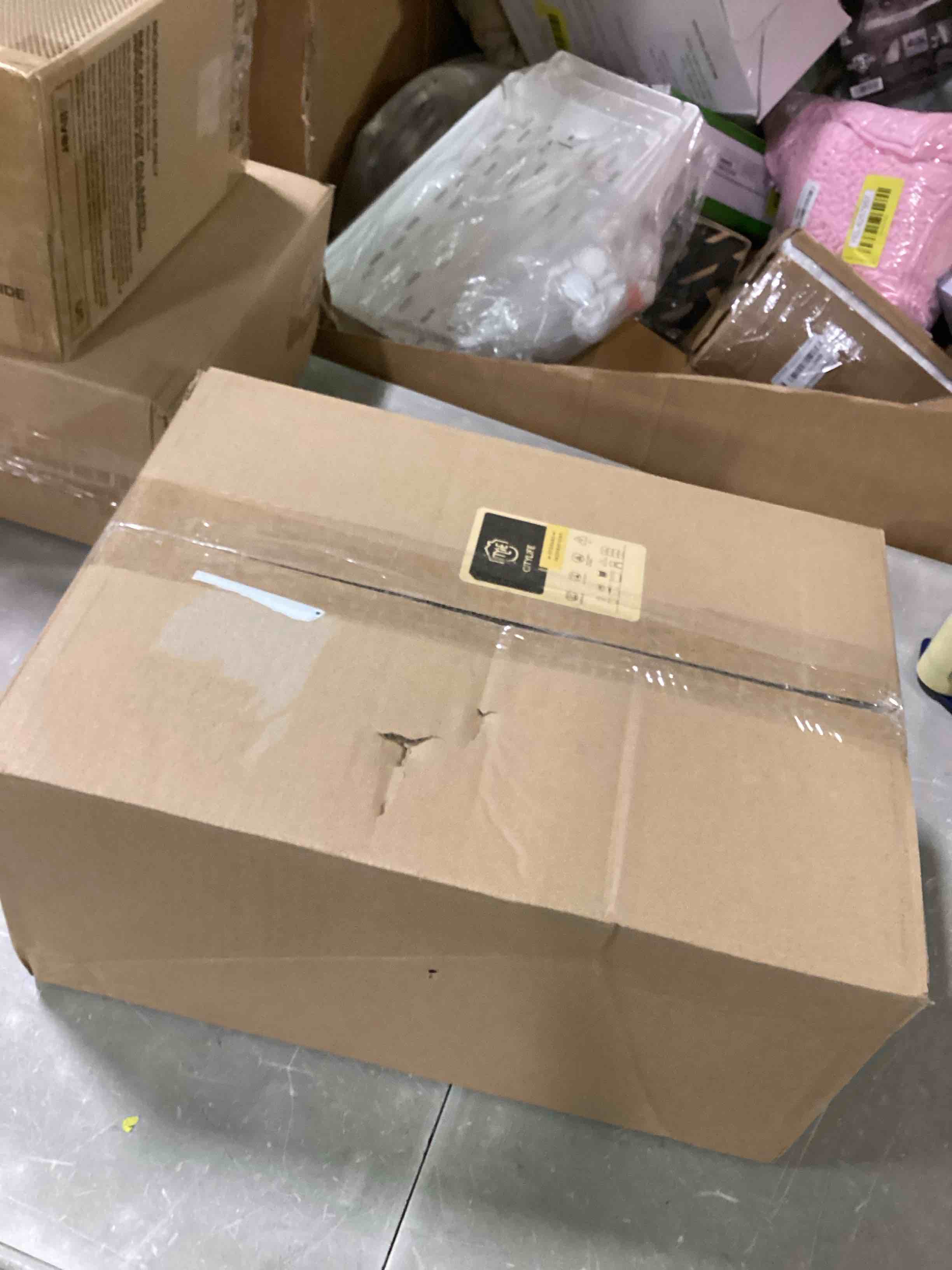 https://s3.amazonaws.com/lotting-images-prod/bidfta/YEL6257965_1715089918252.jpeg