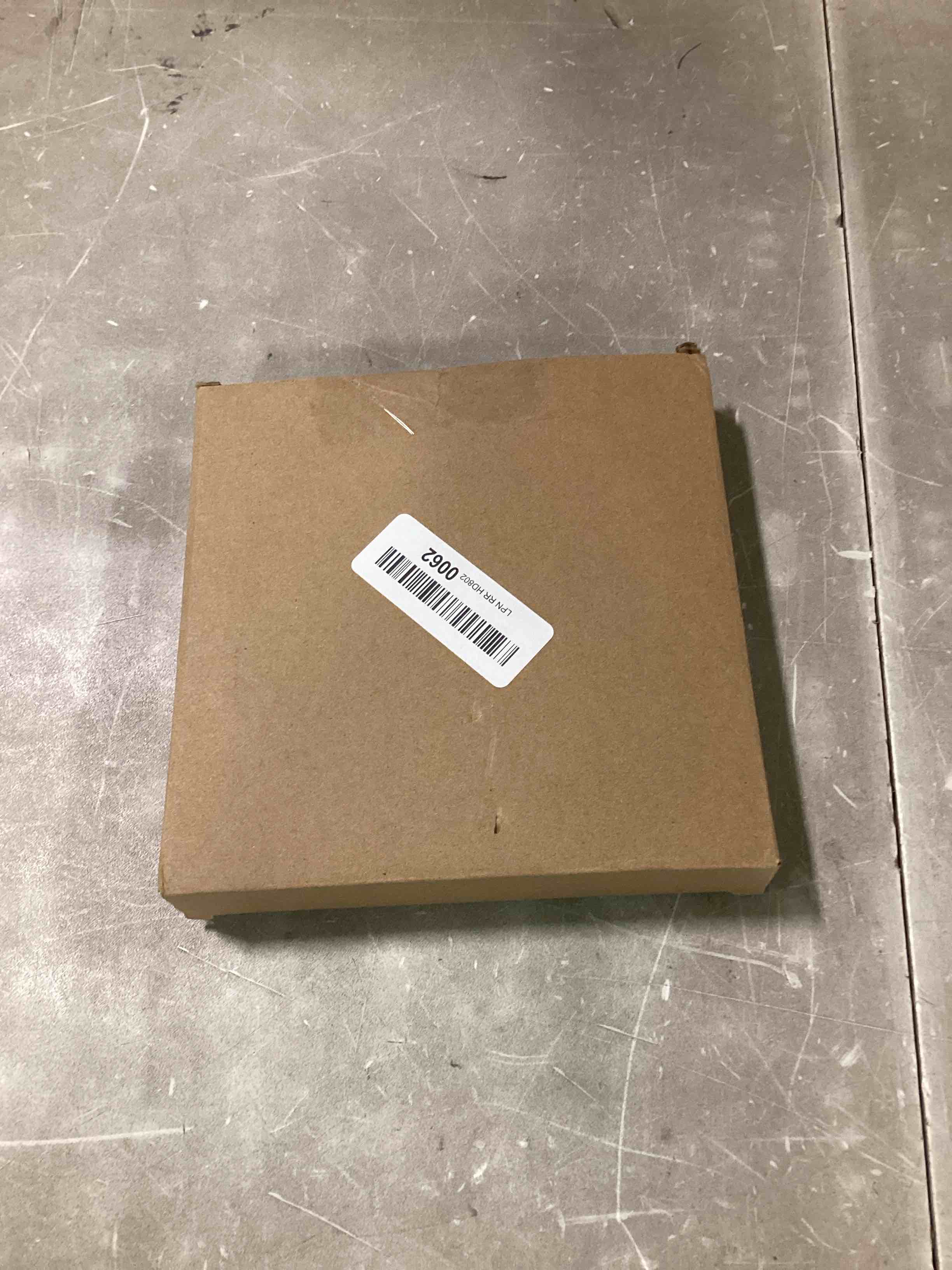 https://s3.amazonaws.com/lotting-images-prod/bidfta/YEL6258243_1715110212690.jpeg