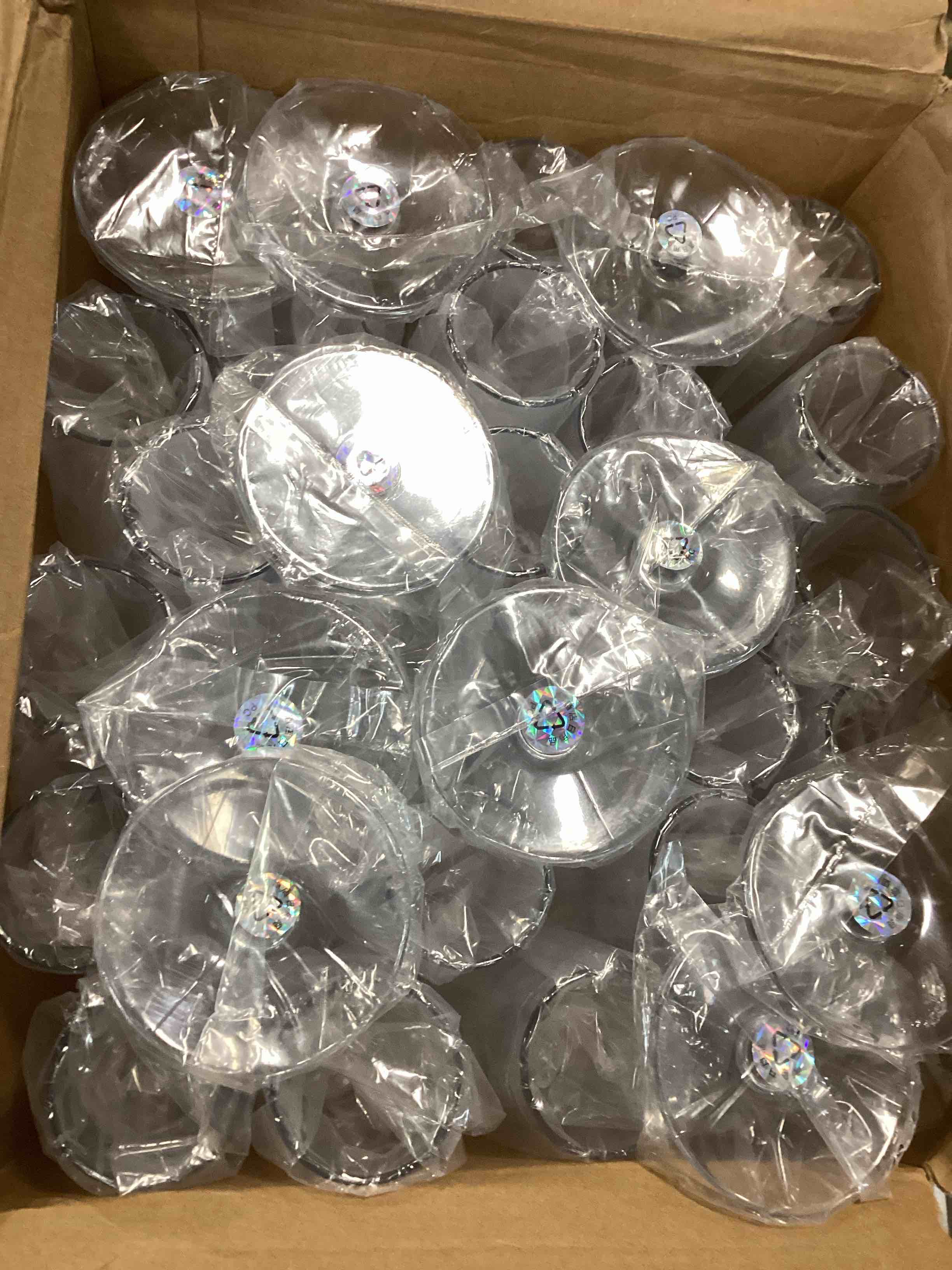 https://s3.amazonaws.com/lotting-images-prod/bidfta/YEL6258885_1714142467738.jpeg