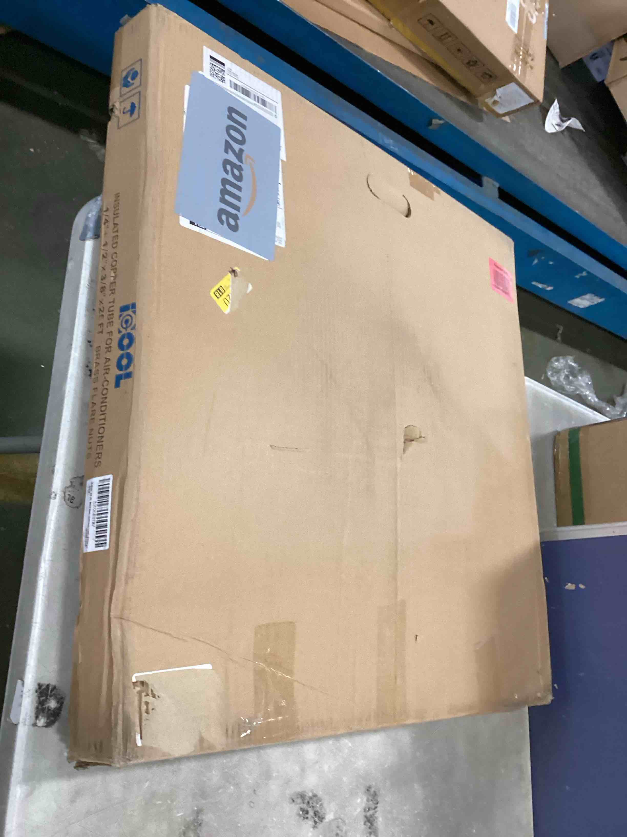 https://s3.amazonaws.com/lotting-images-prod/bidfta/YEL6259901_1714568794763.jpeg