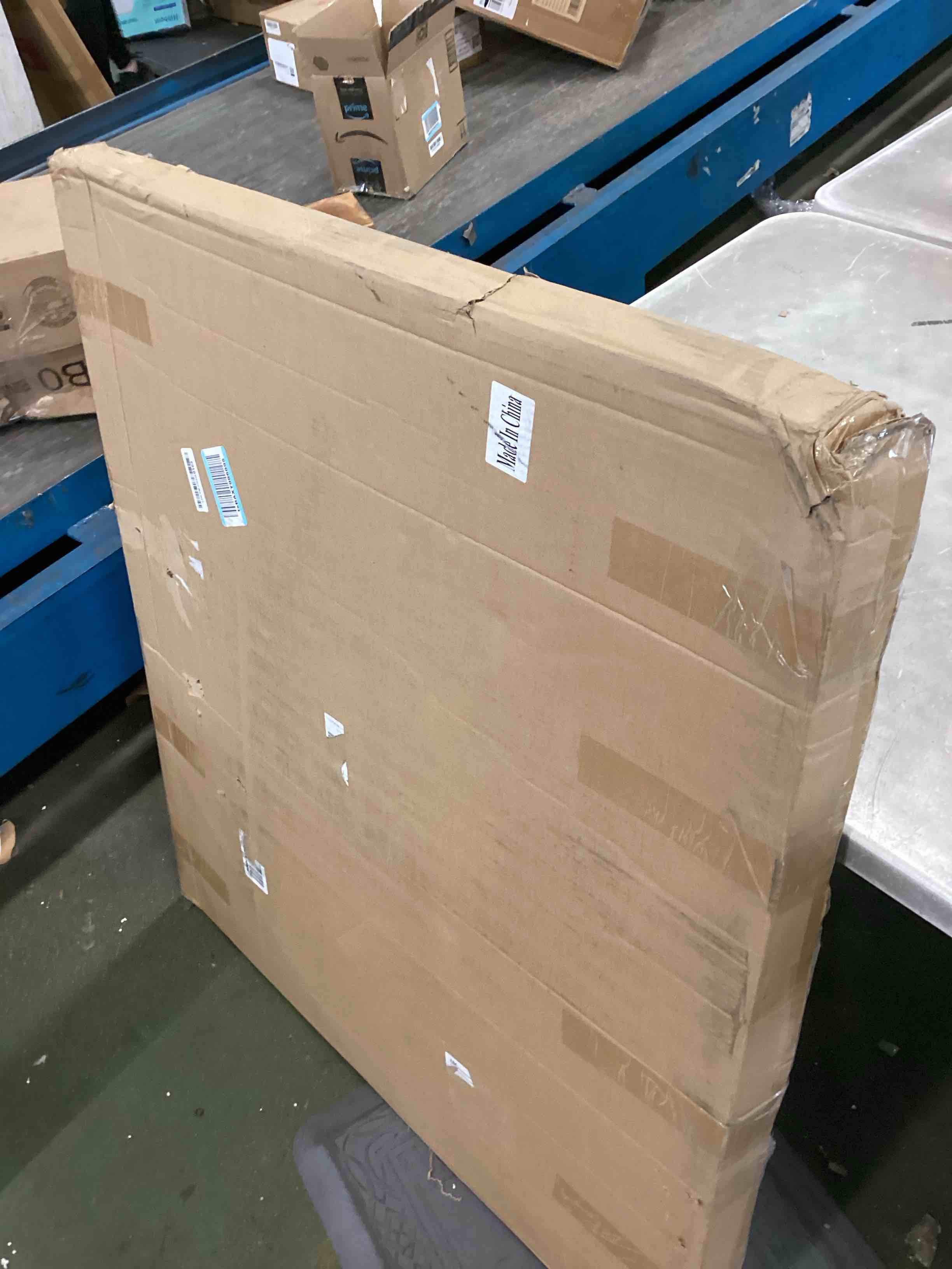 https://s3.amazonaws.com/lotting-images-prod/bidfta/YEL6259929_1714573483343.jpeg