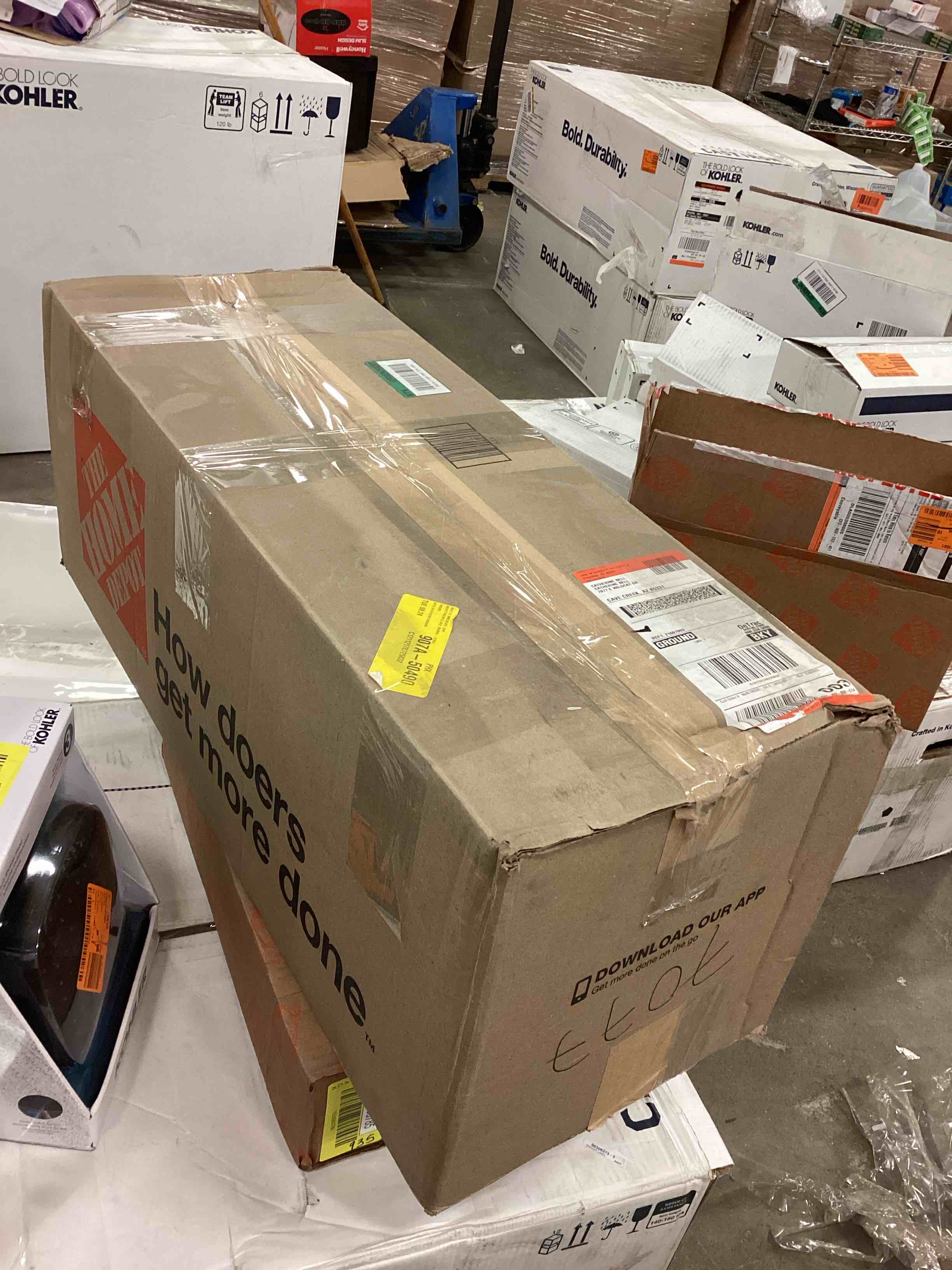 https://s3.amazonaws.com/lotting-images-prod/bidfta/YEL6263806_1717169799317.jpeg