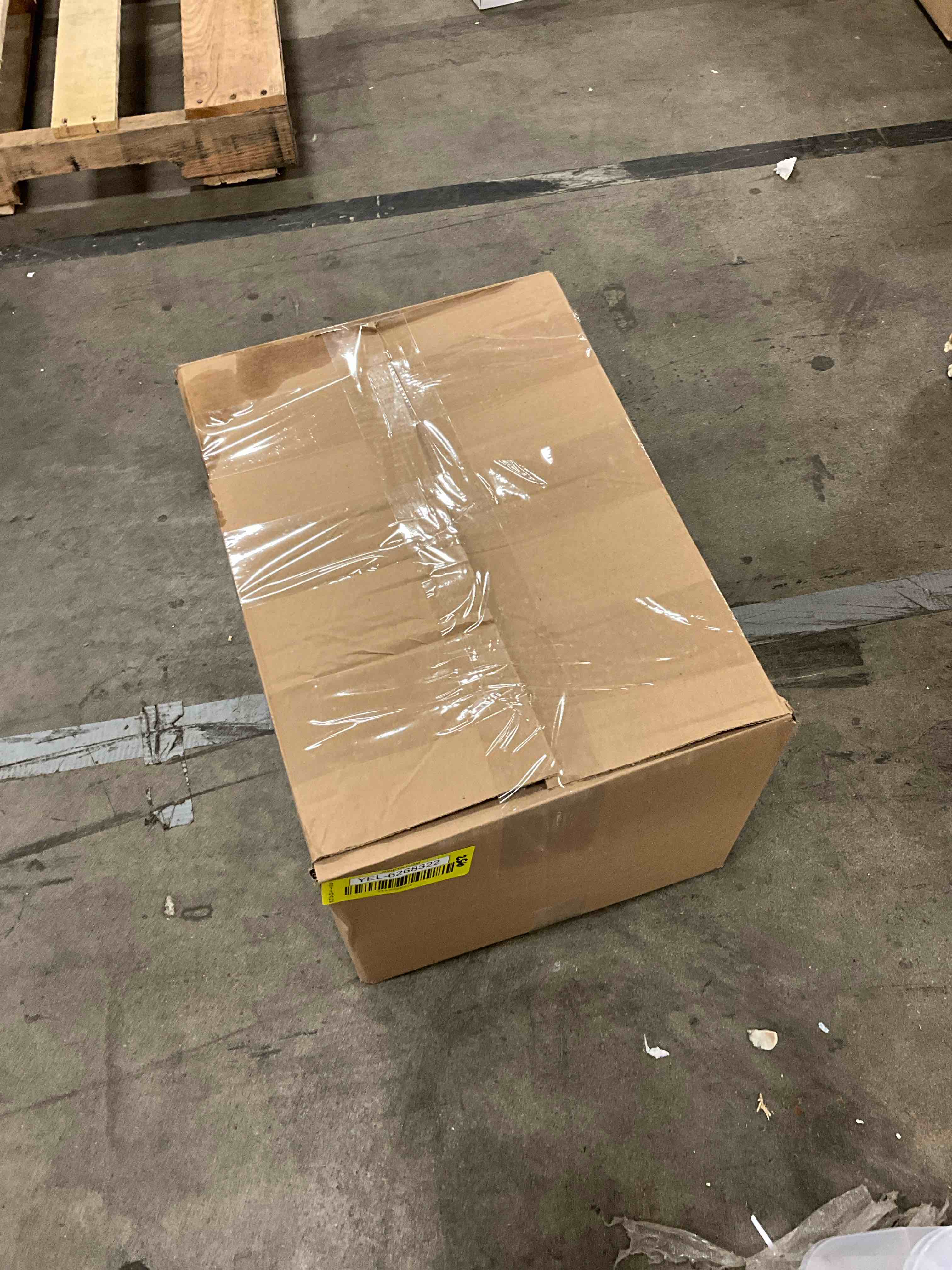 https://s3.amazonaws.com/lotting-images-prod/bidfta/YEL6268322_1717531923151.jpeg