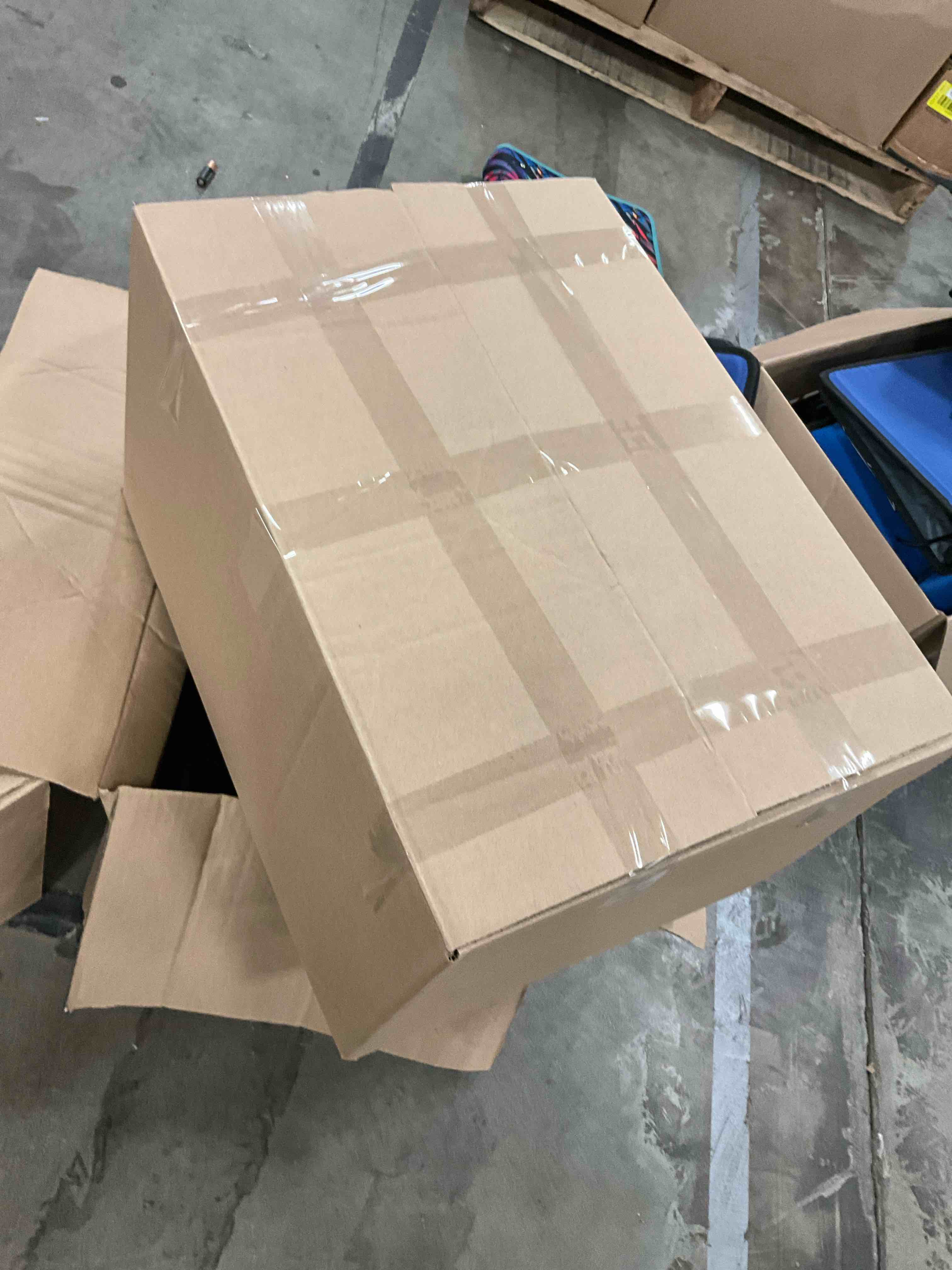 https://s3.amazonaws.com/lotting-images-prod/bidfta/YEL6268343_1717595186644.jpeg