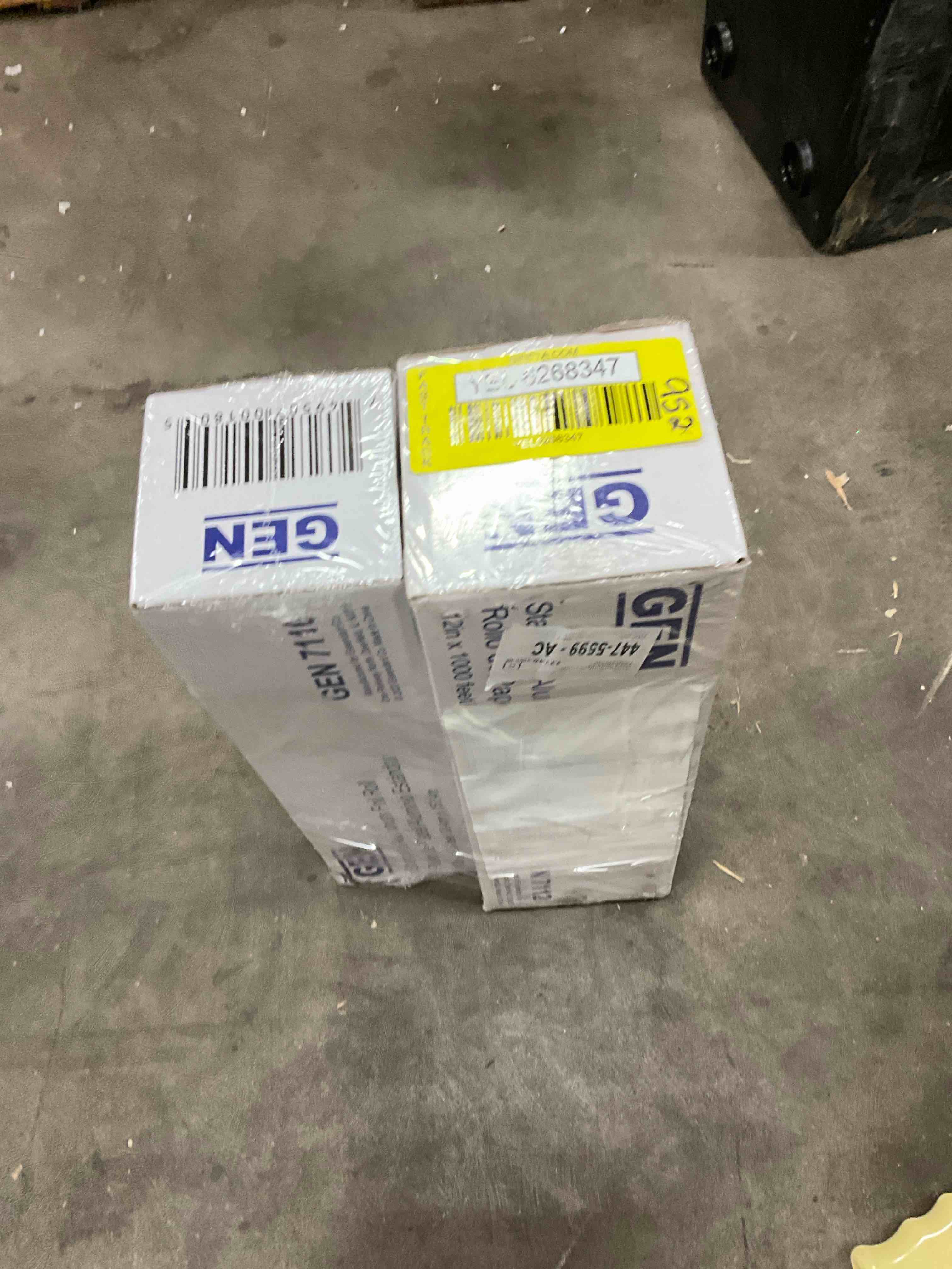 https://s3.amazonaws.com/lotting-images-prod/bidfta/YEL6268347_1717599197443.jpeg