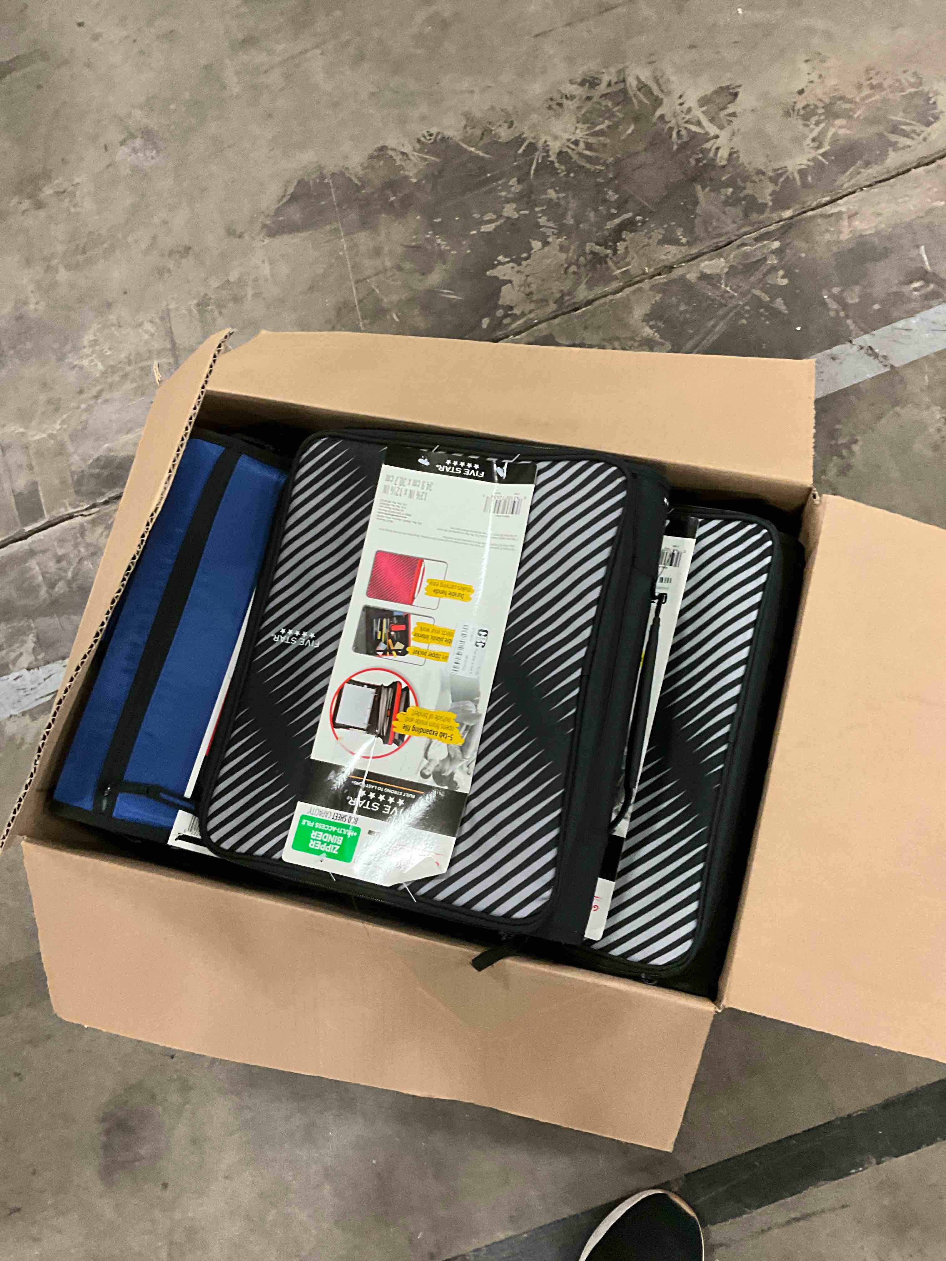 https://s3.amazonaws.com/lotting-images-prod/bidfta/YEL6268361_1717597264577.jpeg