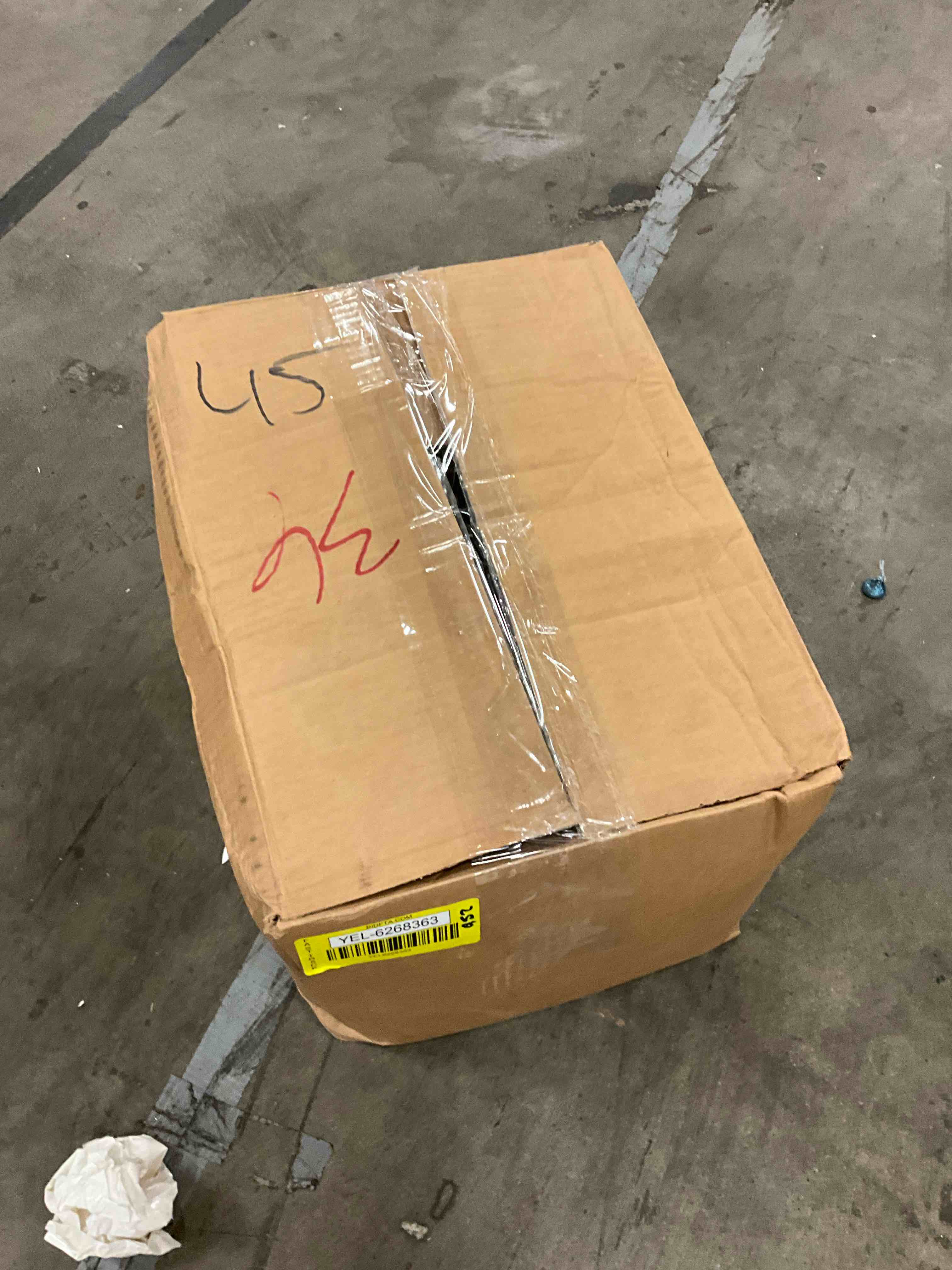 https://s3.amazonaws.com/lotting-images-prod/bidfta/YEL6268363_1717600378330.jpeg