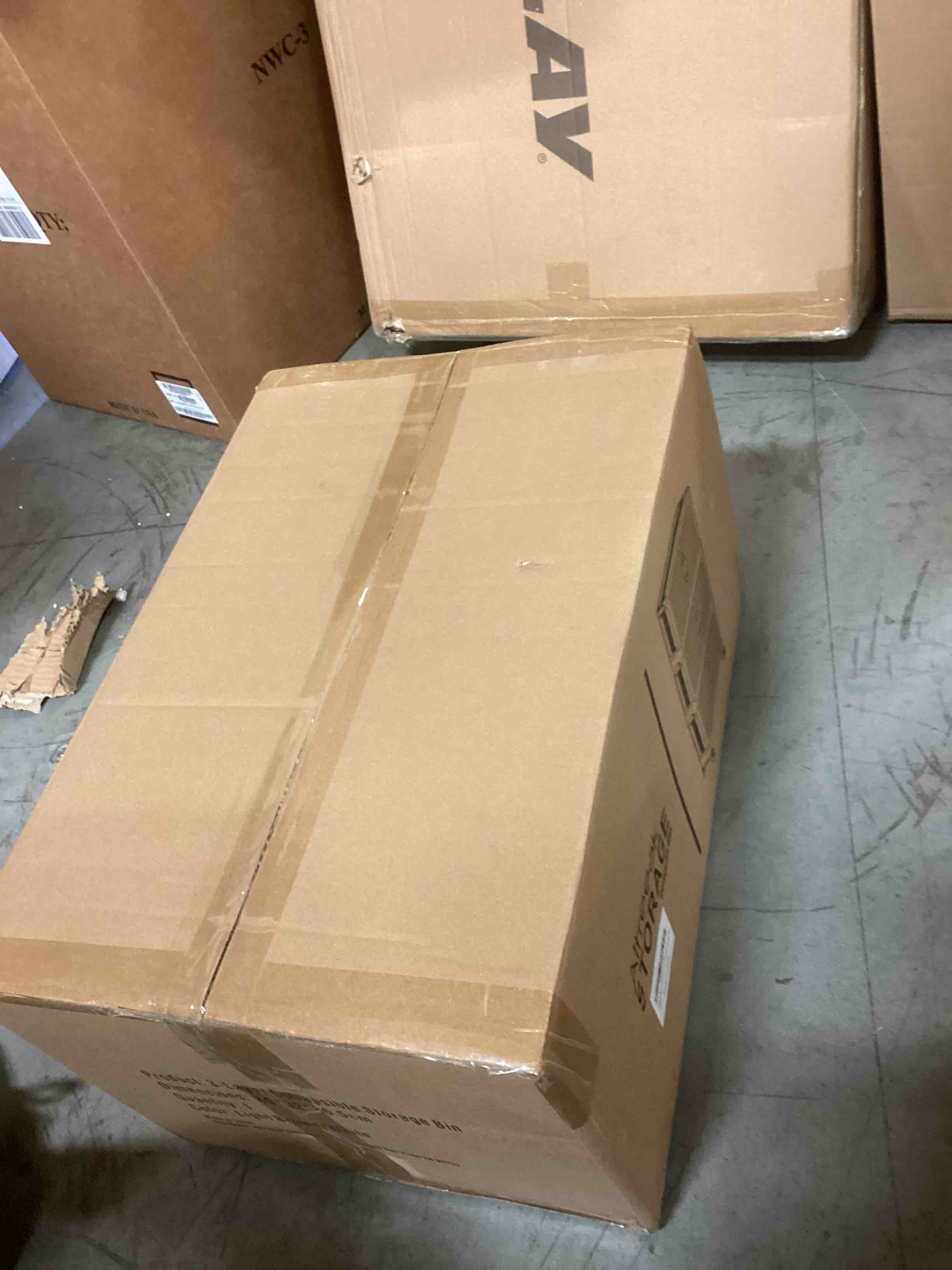 https://s3.amazonaws.com/lotting-images-prod/bidfta/YEL6270706_1714573490728.jpeg