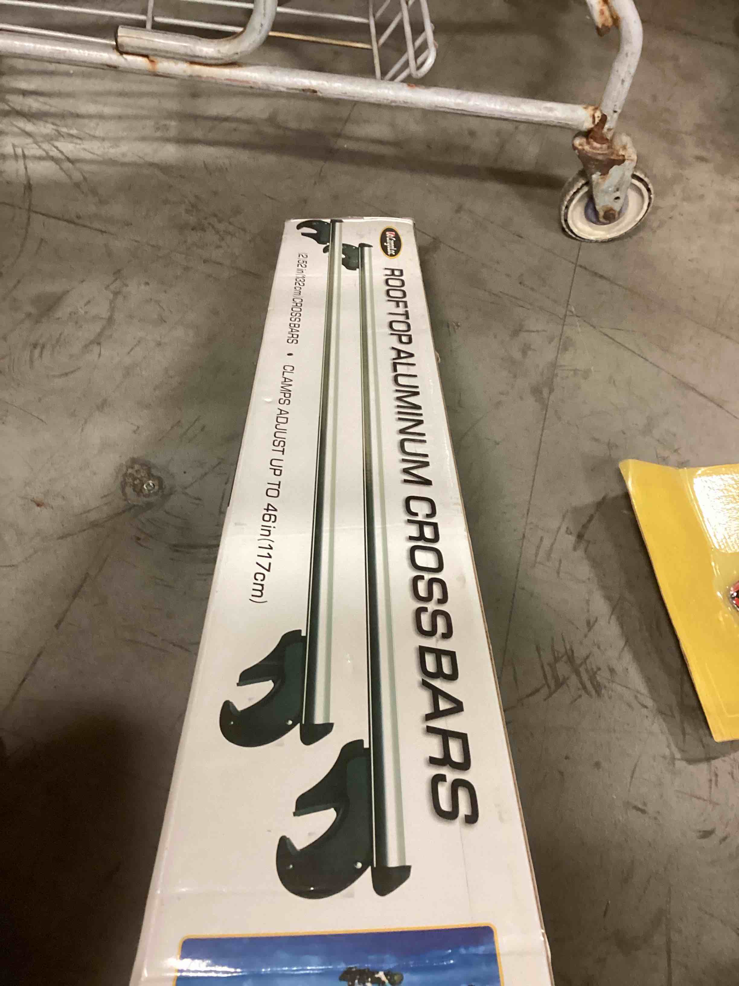 https://s3.amazonaws.com/lotting-images-prod/bidfta/YEL6270765_1714657961441.jpeg