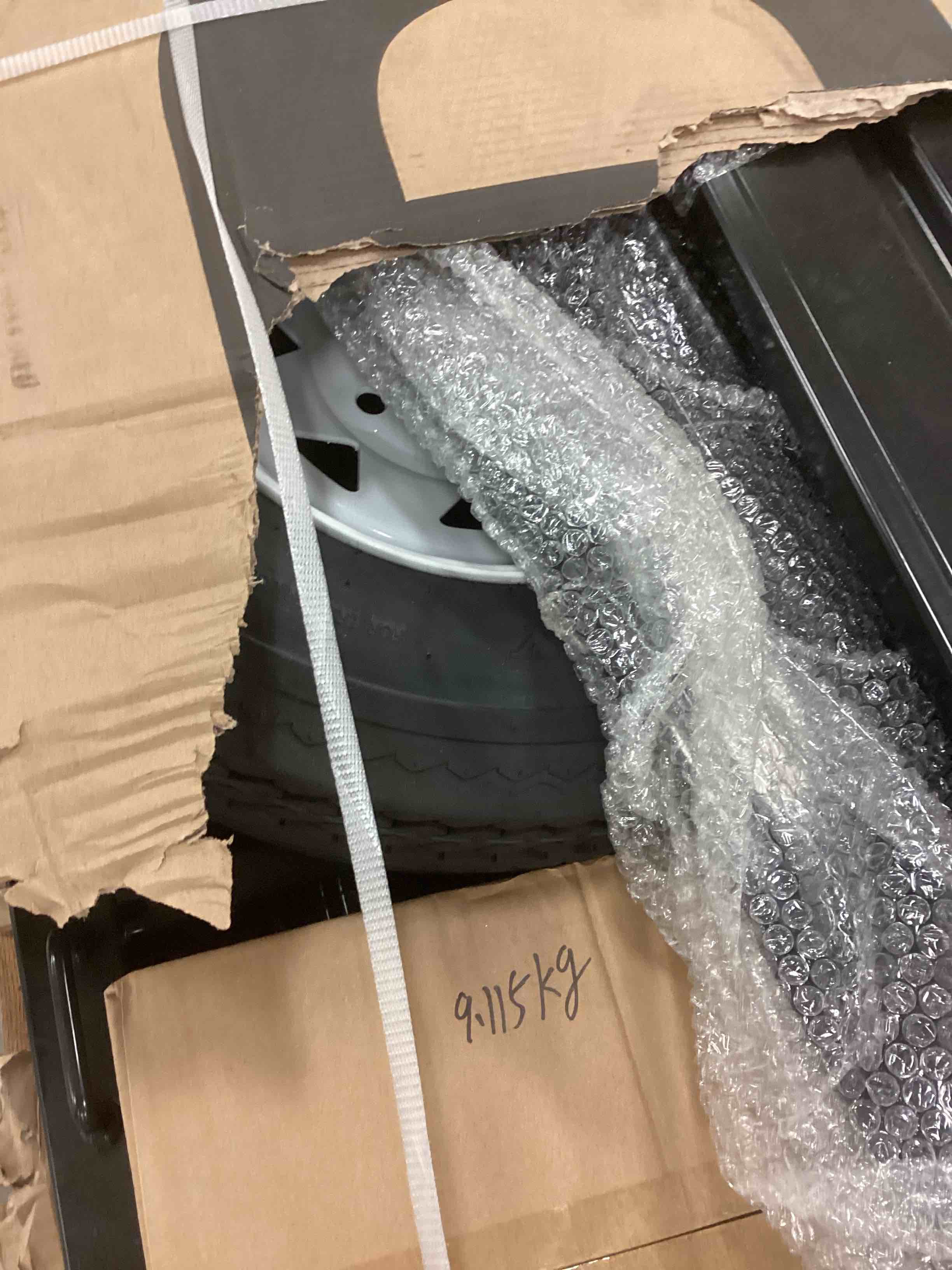 https://s3.amazonaws.com/lotting-images-prod/bidfta/YEL6270799_1714673056514.jpeg