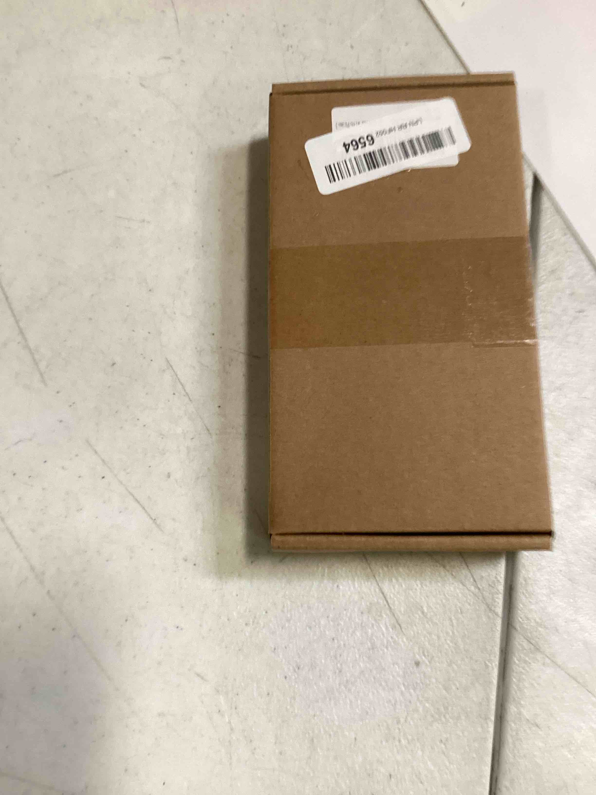 https://s3.amazonaws.com/lotting-images-prod/bidfta/YEL6272110_1713894028788.jpeg