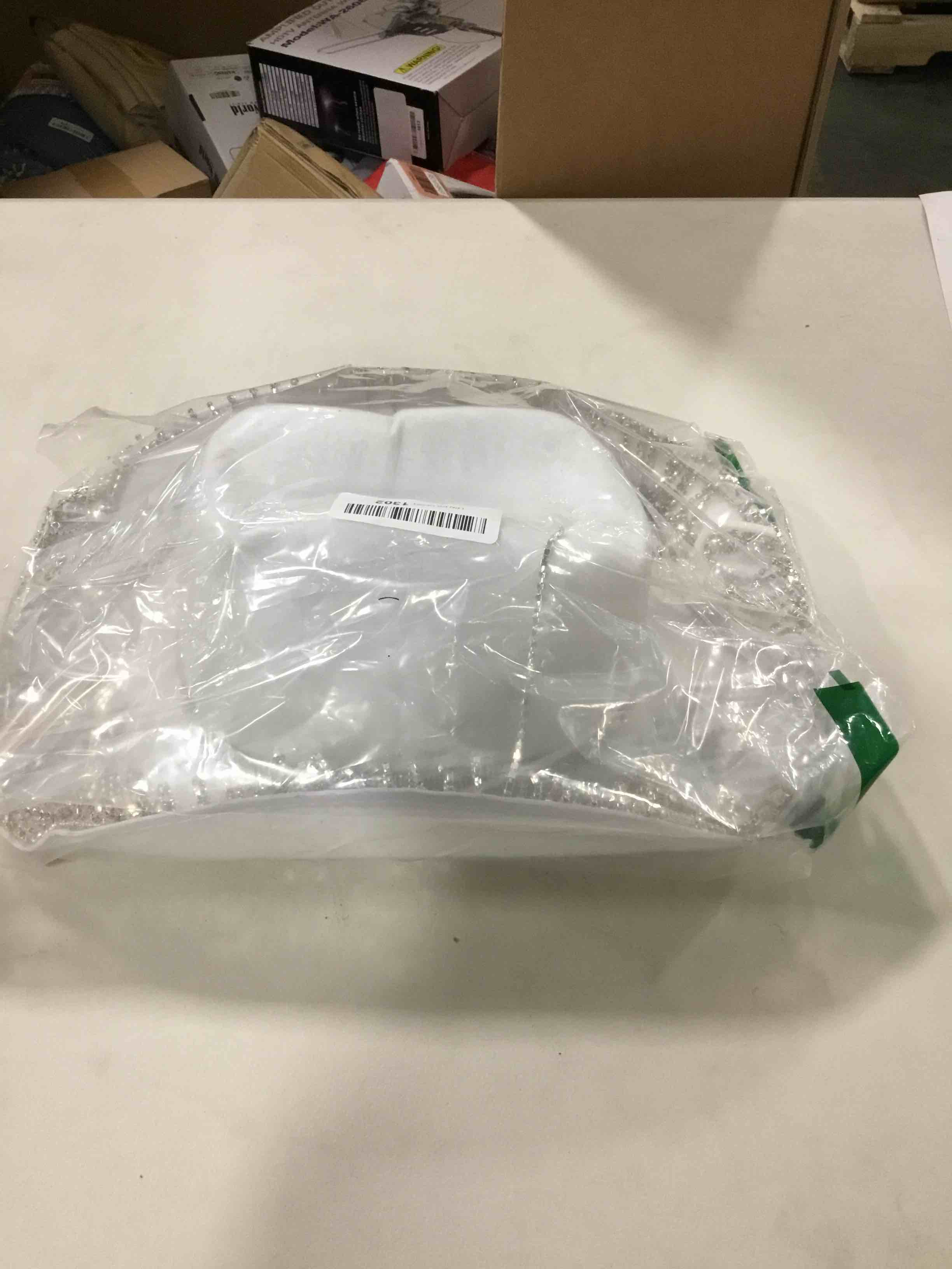 https://s3.amazonaws.com/lotting-images-prod/bidfta/YEL6272275_1714401205456.jpeg