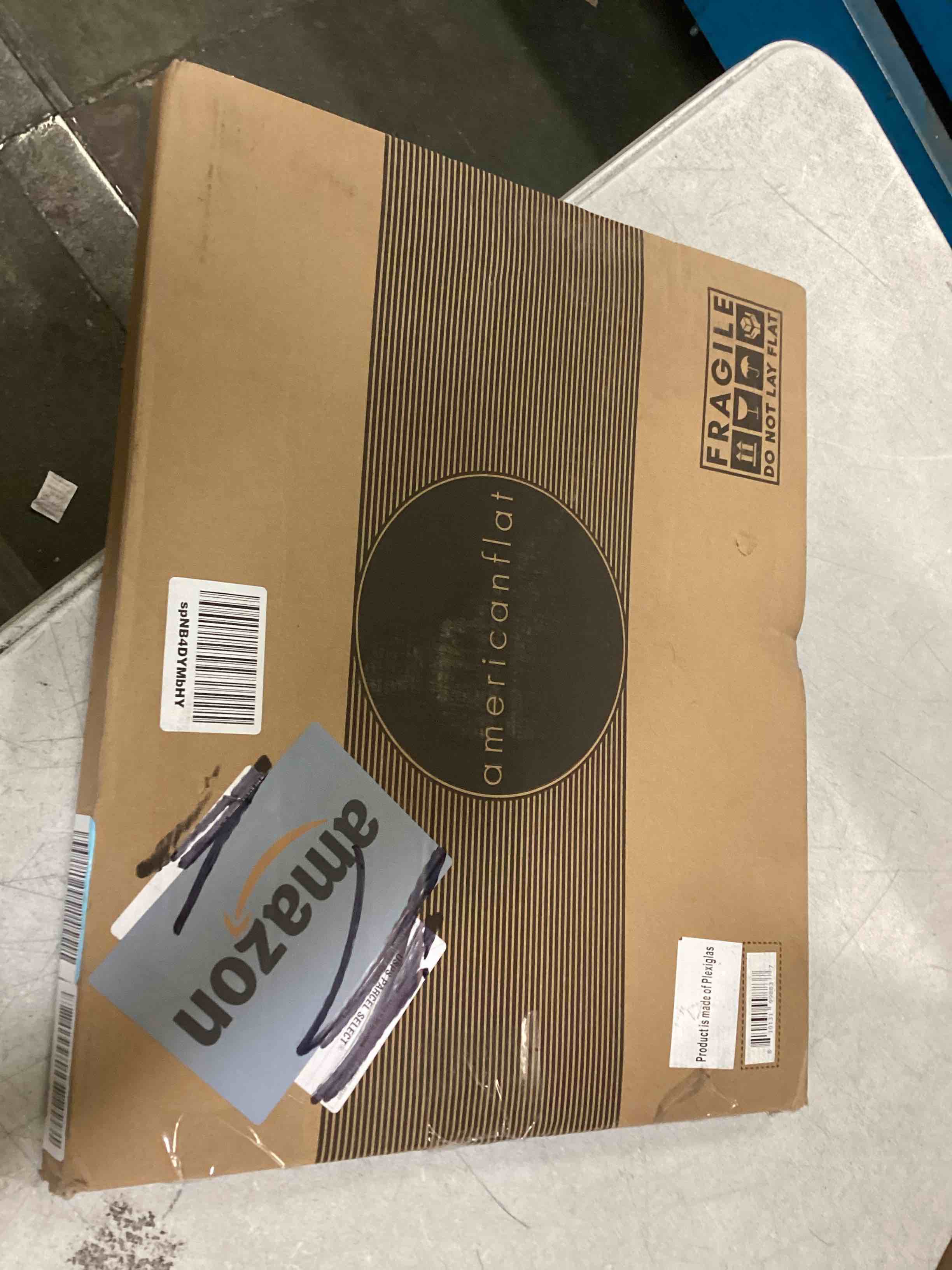https://s3.amazonaws.com/lotting-images-prod/bidfta/YEL6272711_1715184684273.jpeg