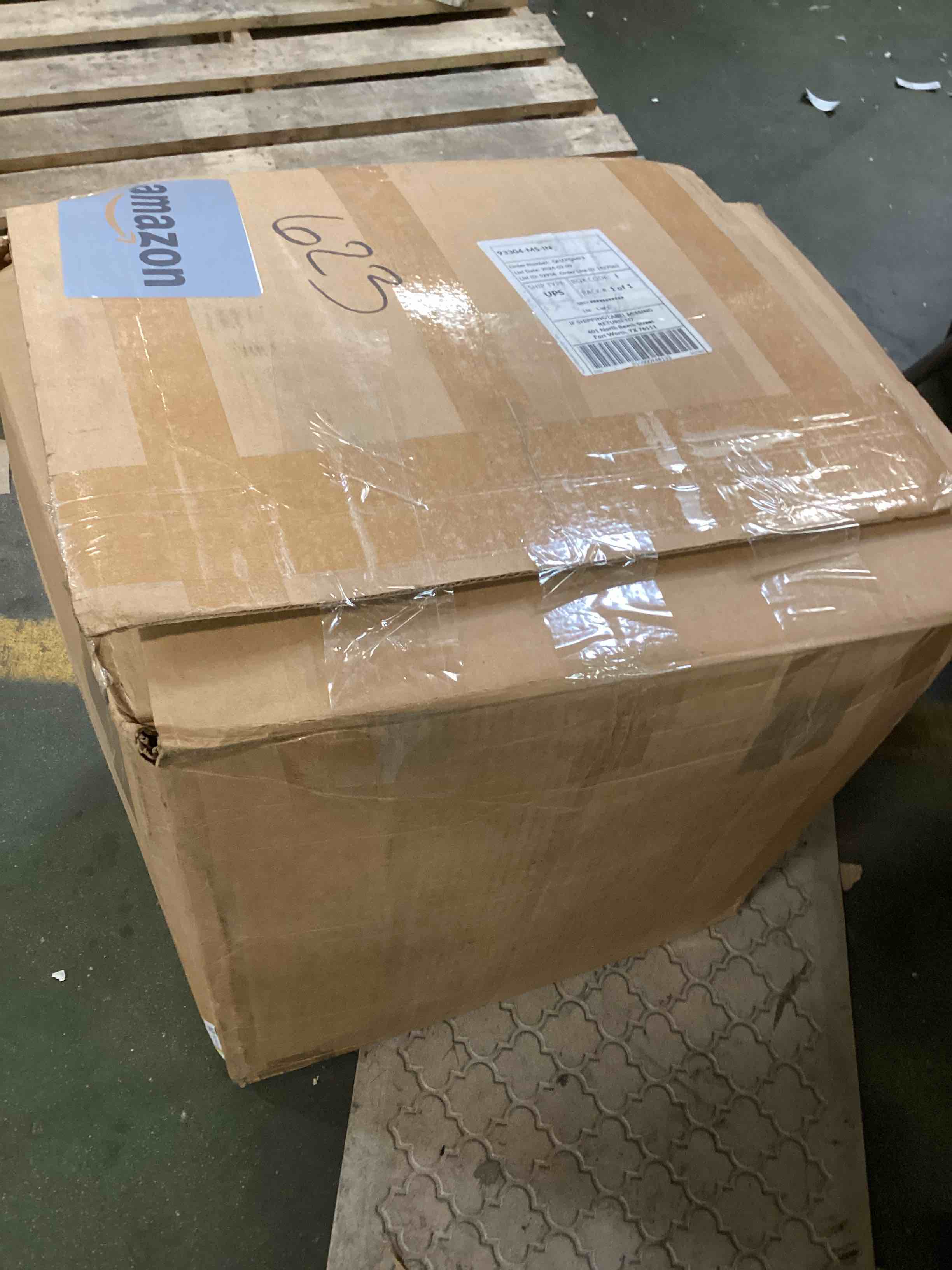 https://s3.amazonaws.com/lotting-images-prod/bidfta/YEL6272996_1715271455456.jpeg