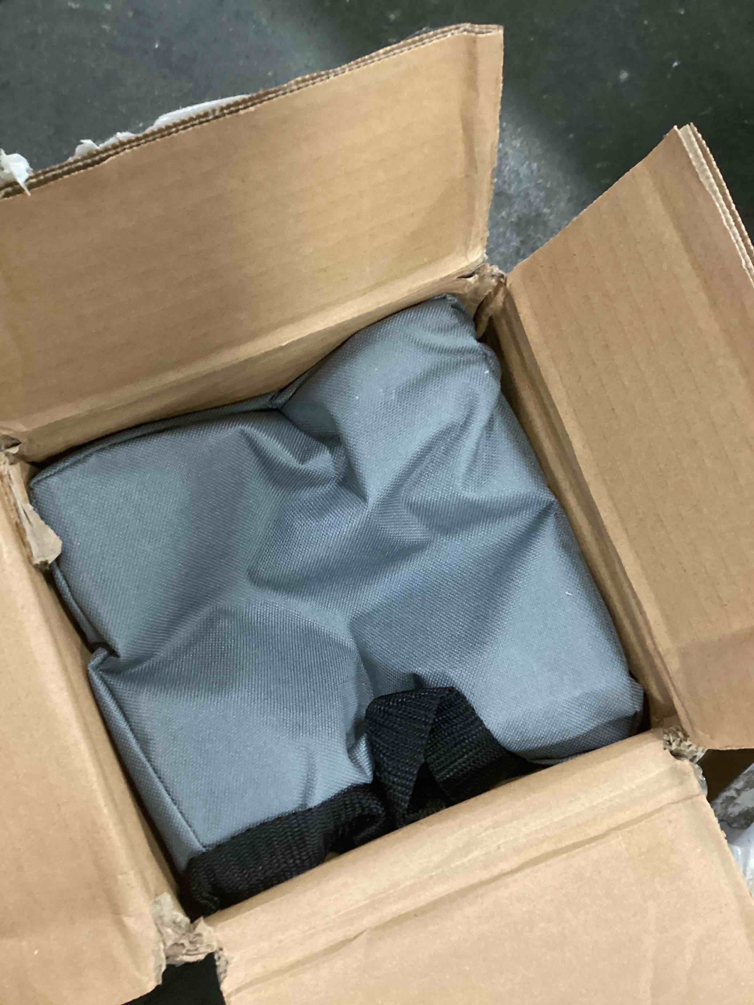 https://s3.amazonaws.com/lotting-images-prod/bidfta/YEL6273425_1715426379036.jpeg