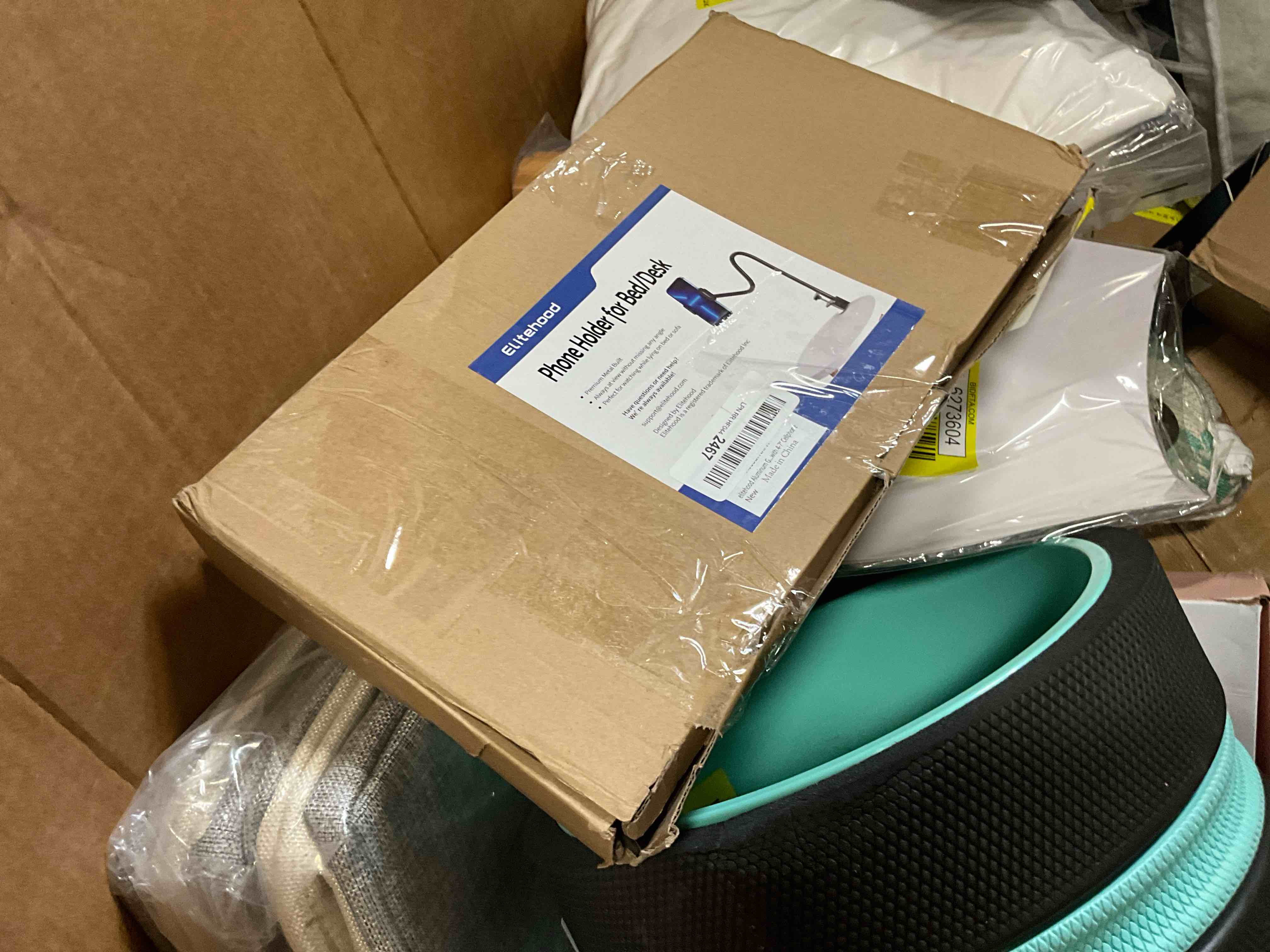 https://s3.amazonaws.com/lotting-images-prod/bidfta/YEL6273609_1714052921276.jpeg