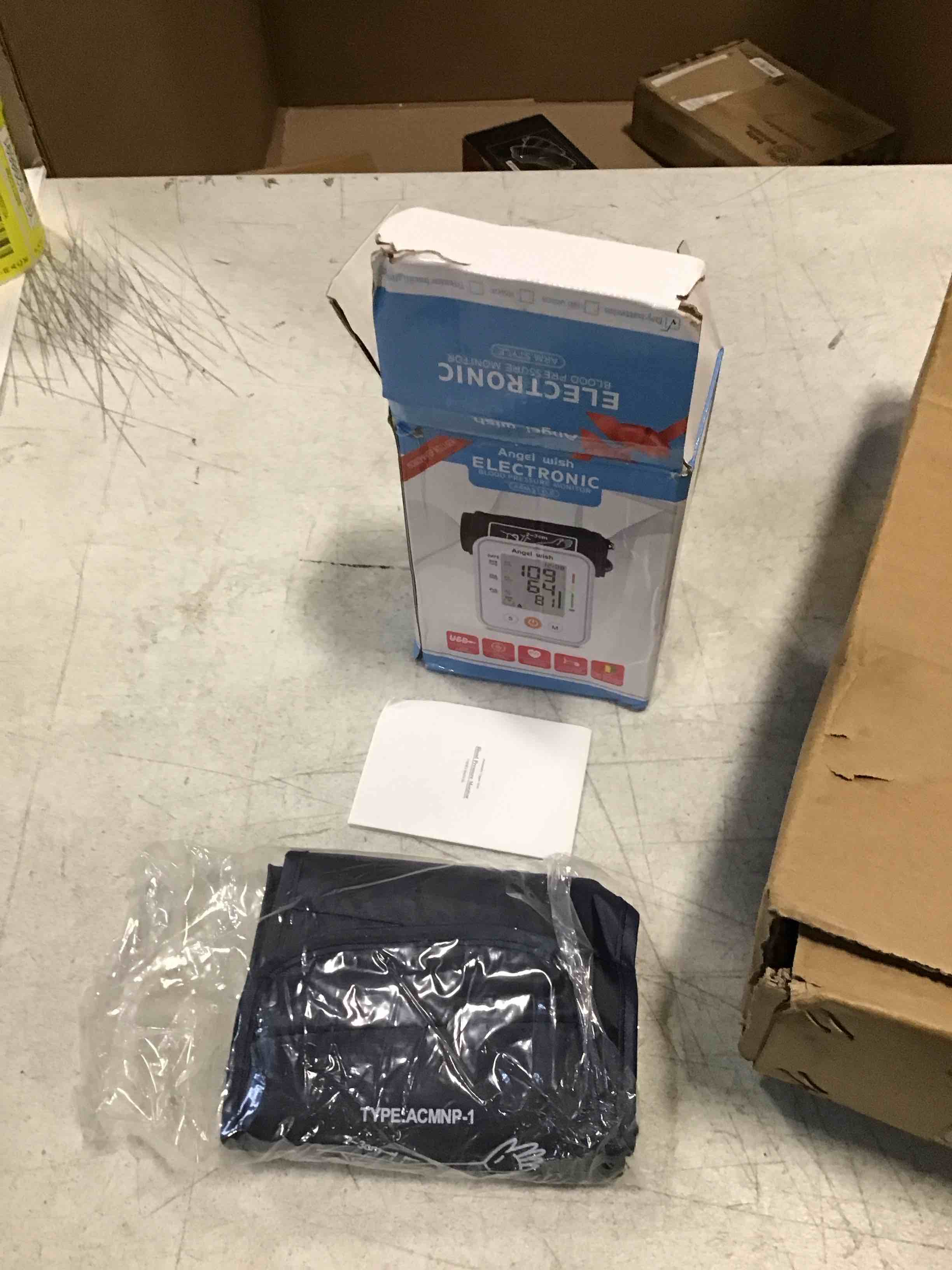 https://s3.amazonaws.com/lotting-images-prod/bidfta/YEL6273660_1714394560418.jpeg