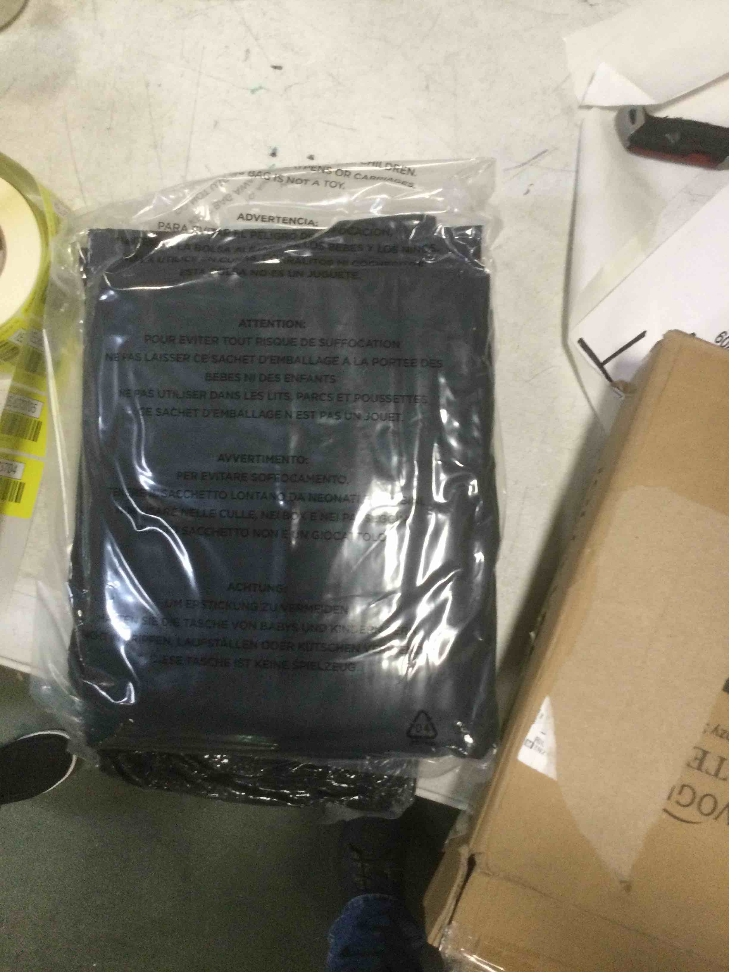 https://s3.amazonaws.com/lotting-images-prod/bidfta/YEL6273702_1714398203915.jpeg