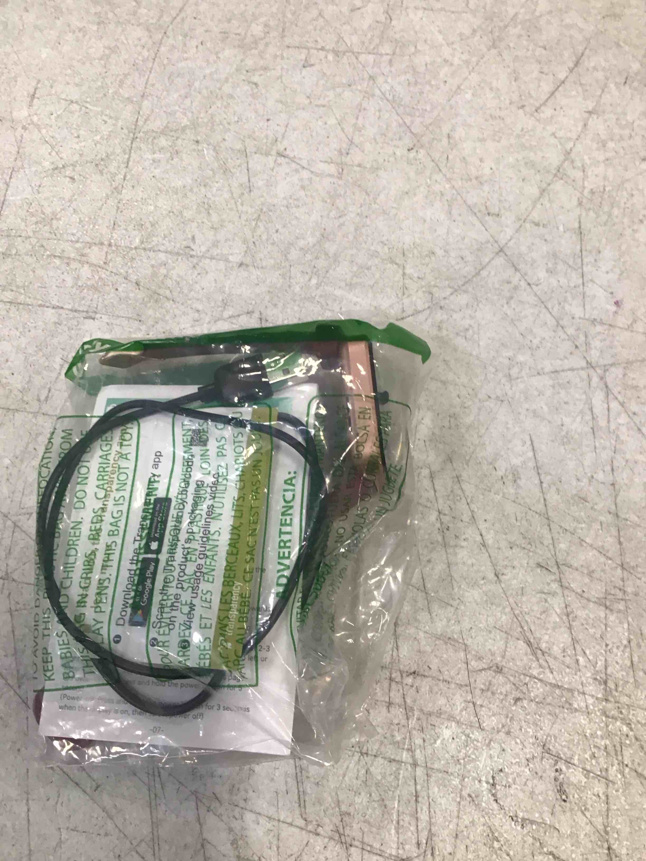 https://s3.amazonaws.com/lotting-images-prod/bidfta/YEL6273950_1714654018464.jpeg