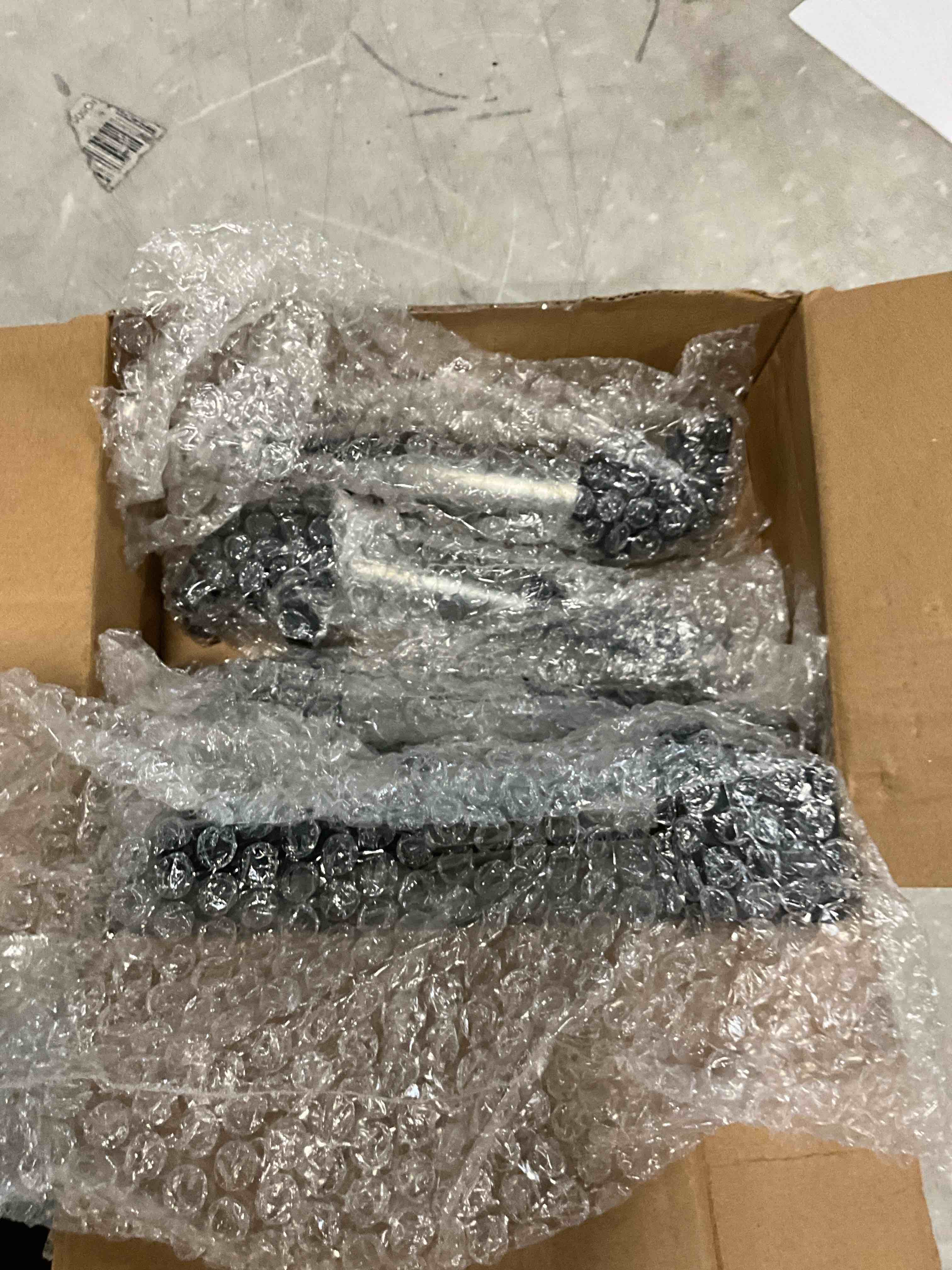 https://s3.amazonaws.com/lotting-images-prod/bidfta/YEL6274568_1715607681256.jpeg