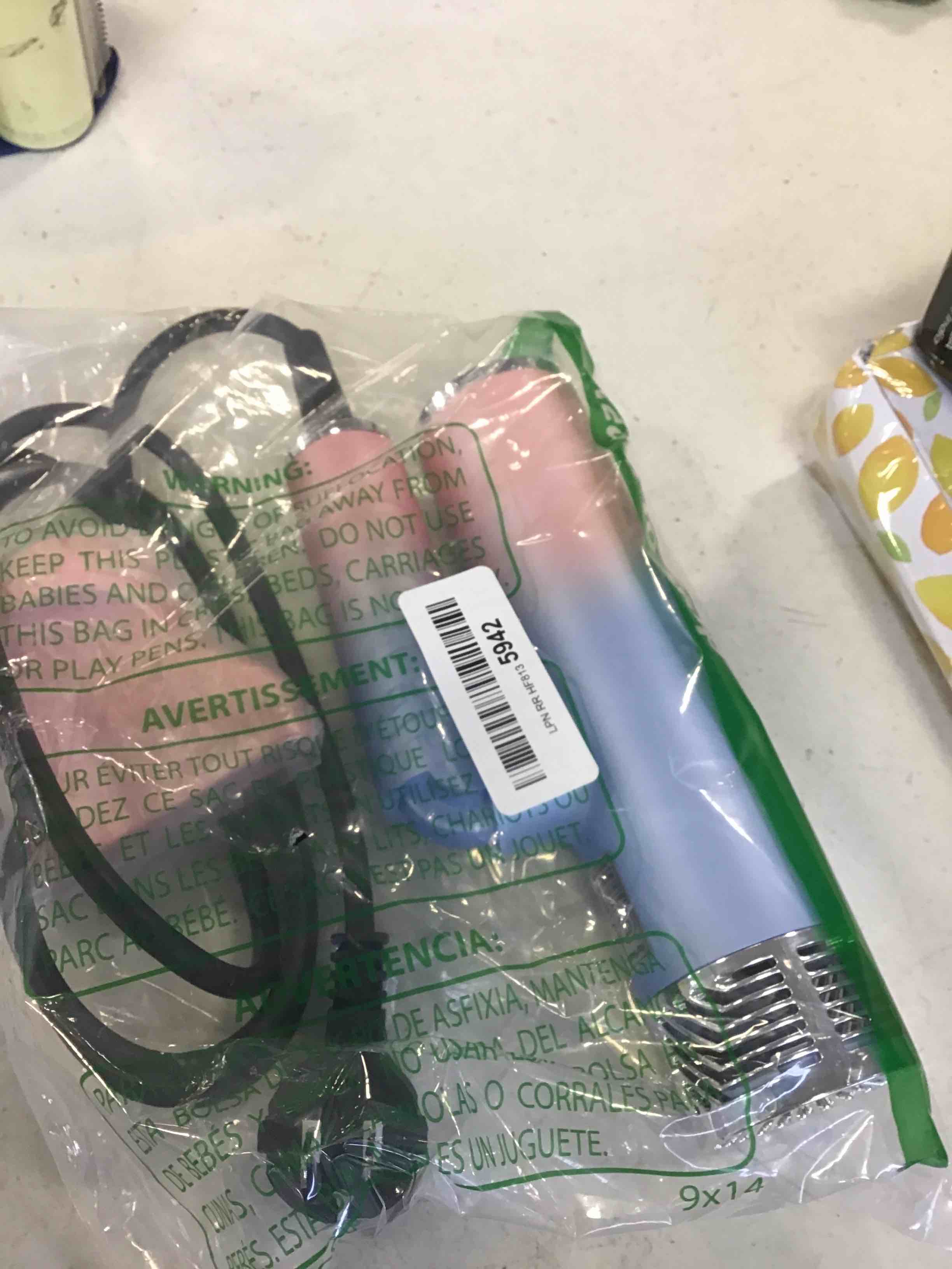 https://s3.amazonaws.com/lotting-images-prod/bidfta/YEL6275465_1714395986131.jpeg
