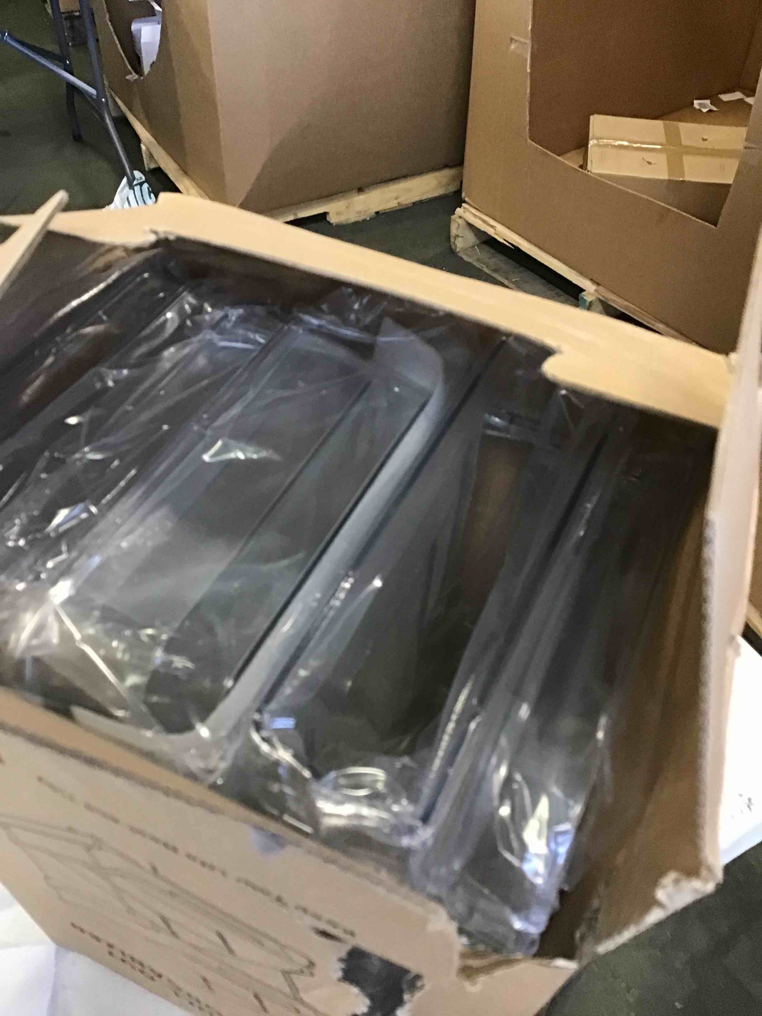 https://s3.amazonaws.com/lotting-images-prod/bidfta/YEL6275553_1714404378059.jpeg