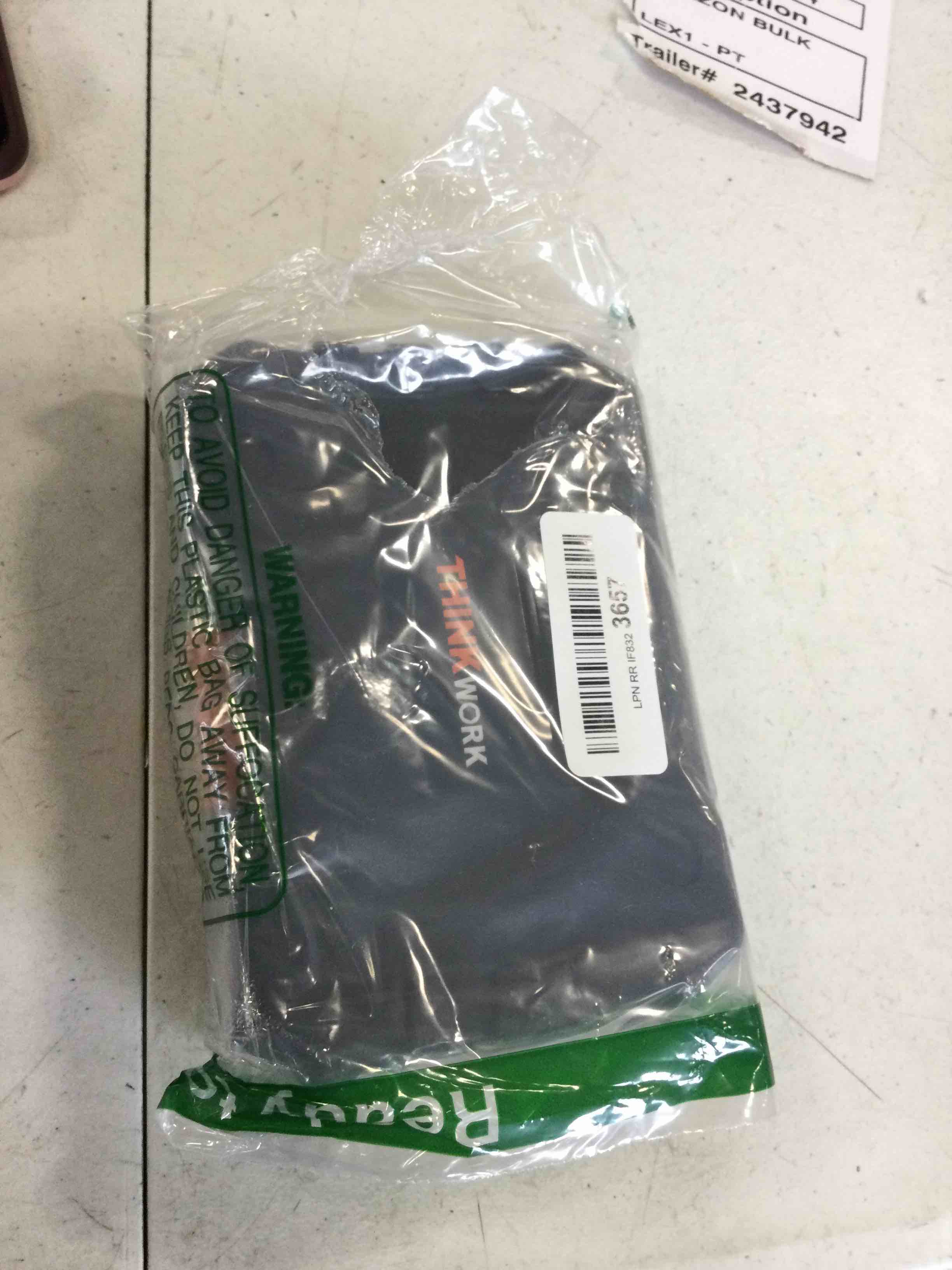 https://s3.amazonaws.com/lotting-images-prod/bidfta/YEL6275683_1714422009898.jpeg