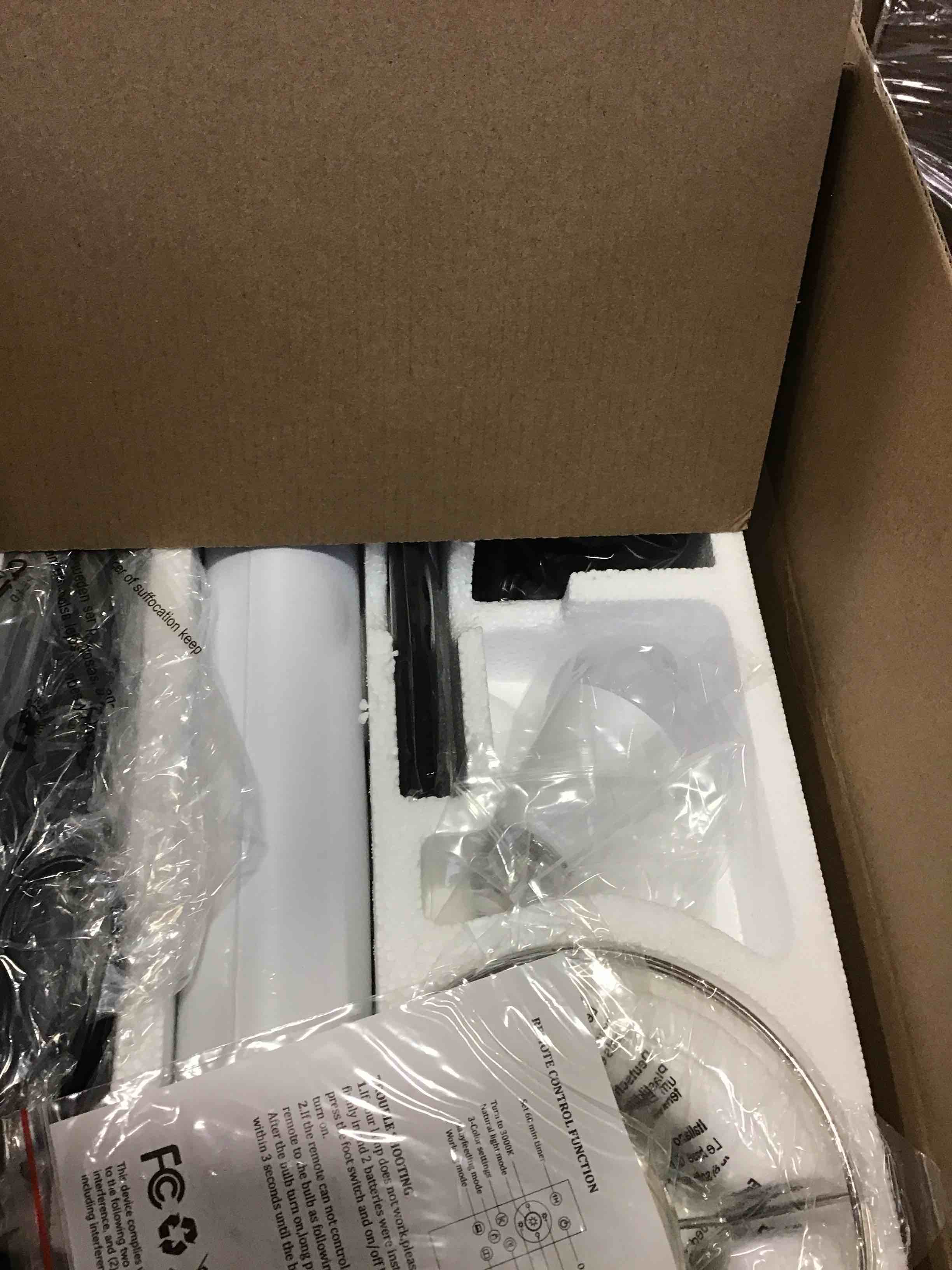 https://s3.amazonaws.com/lotting-images-prod/bidfta/YEL6275725_1714482747478.jpeg