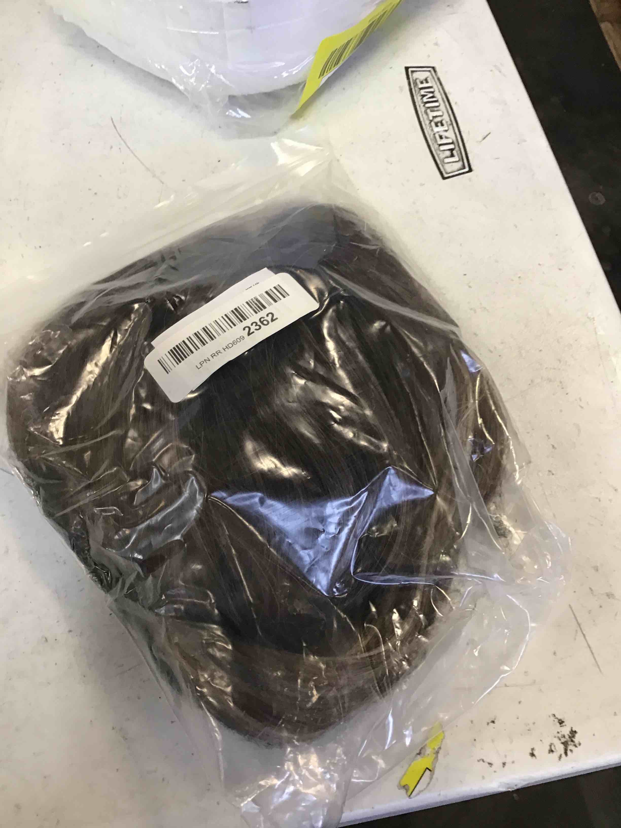 https://s3.amazonaws.com/lotting-images-prod/bidfta/YEL6276269_1715188031425.jpeg