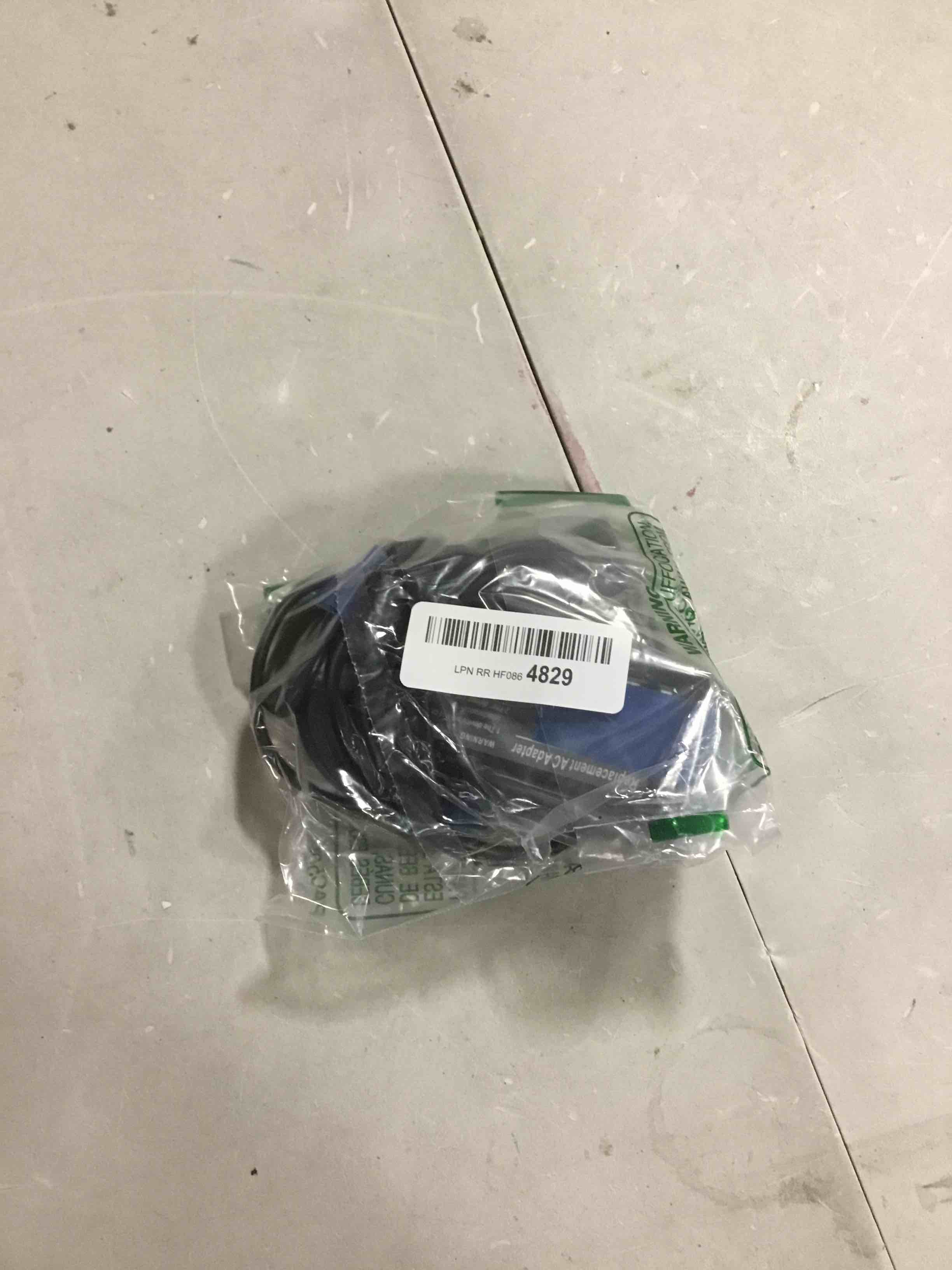 https://s3.amazonaws.com/lotting-images-prod/bidfta/YEL6276554_1714057666603.jpeg