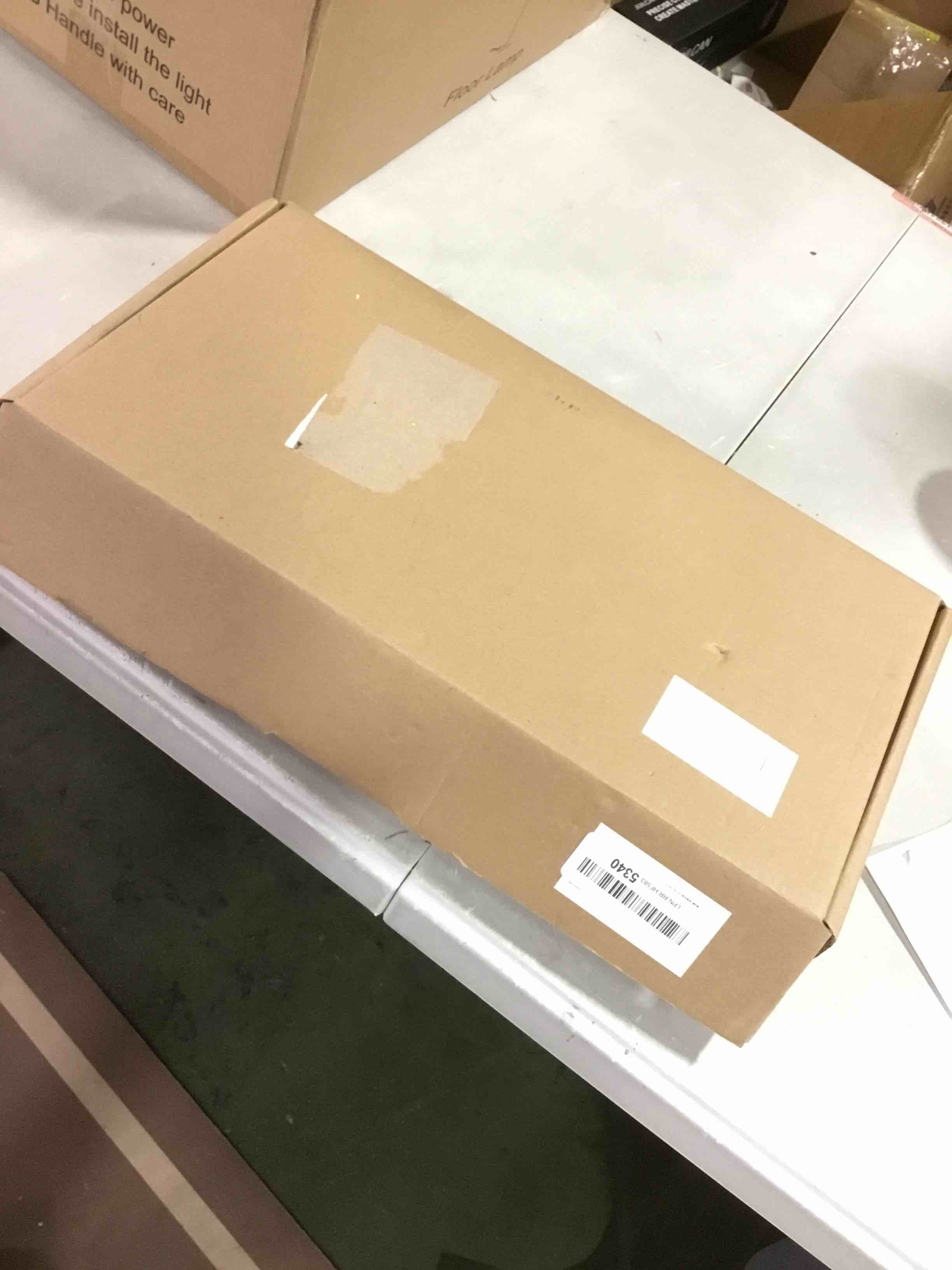 https://s3.amazonaws.com/lotting-images-prod/bidfta/YEL6277092_1714656960079.jpeg