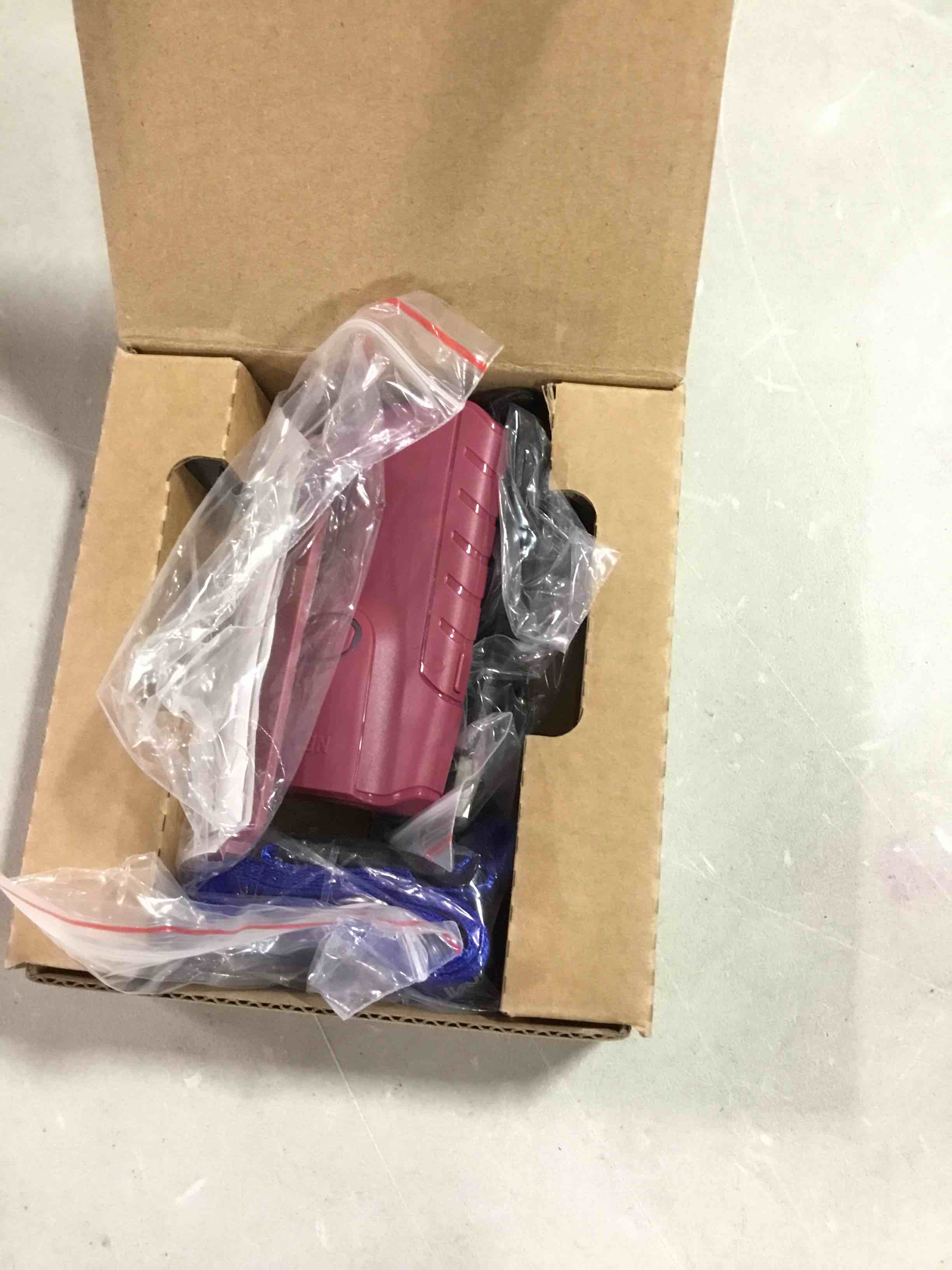 https://s3.amazonaws.com/lotting-images-prod/bidfta/YEL6277105_1714659825641.jpeg