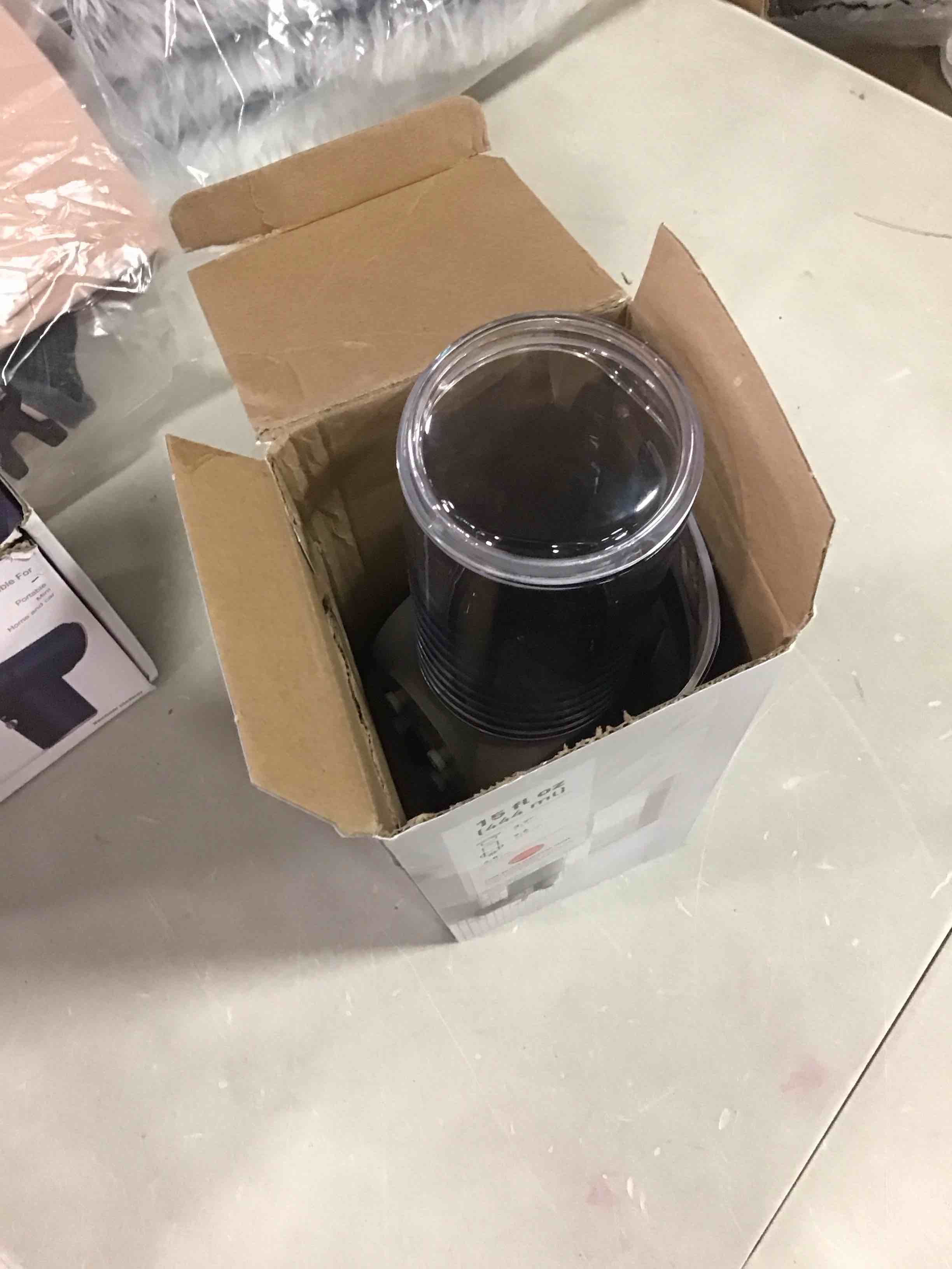 https://s3.amazonaws.com/lotting-images-prod/bidfta/YEL6277195_1714671372797.jpeg