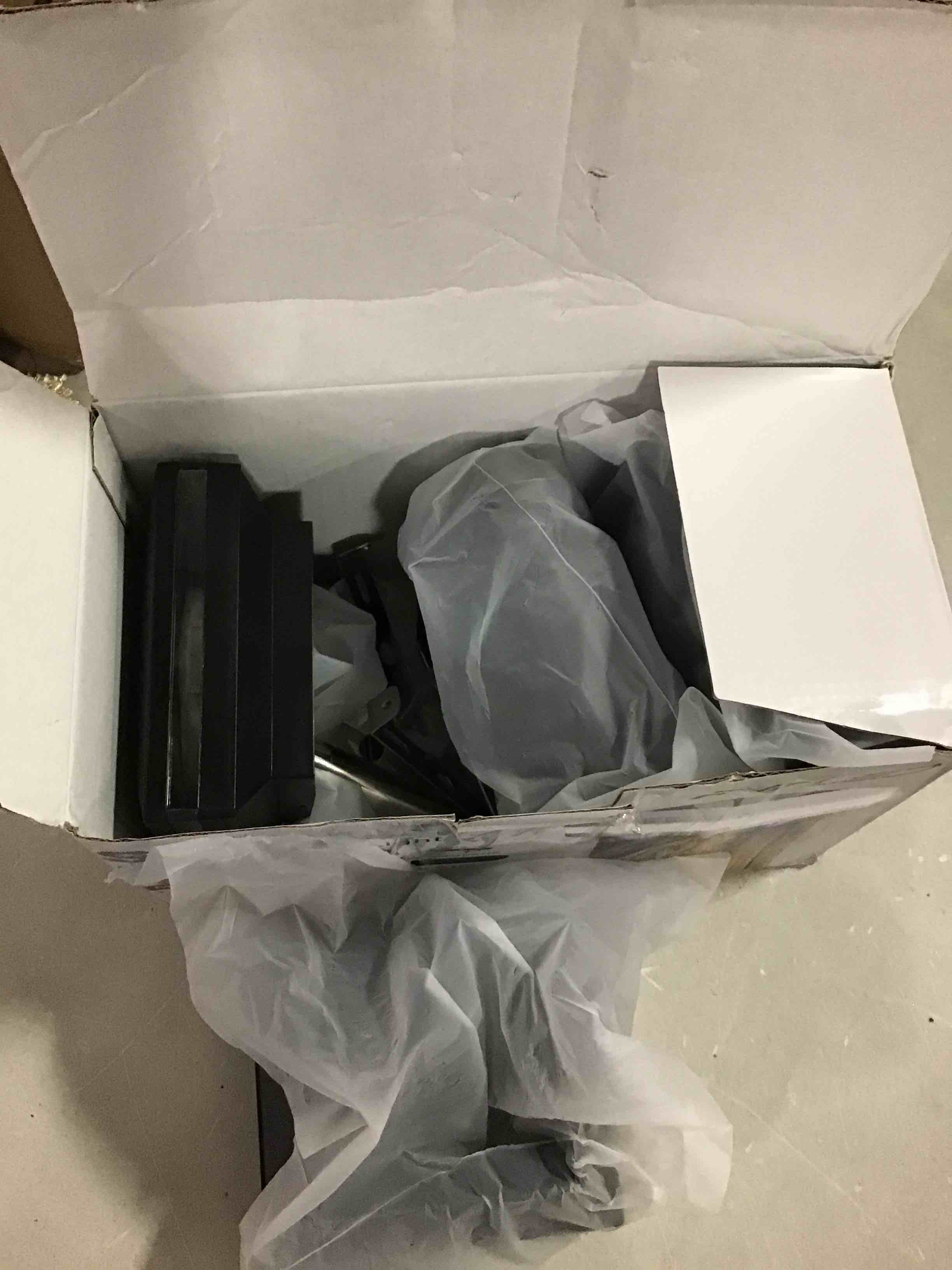 https://s3.amazonaws.com/lotting-images-prod/bidfta/YEL6277335_1714743084692.jpeg