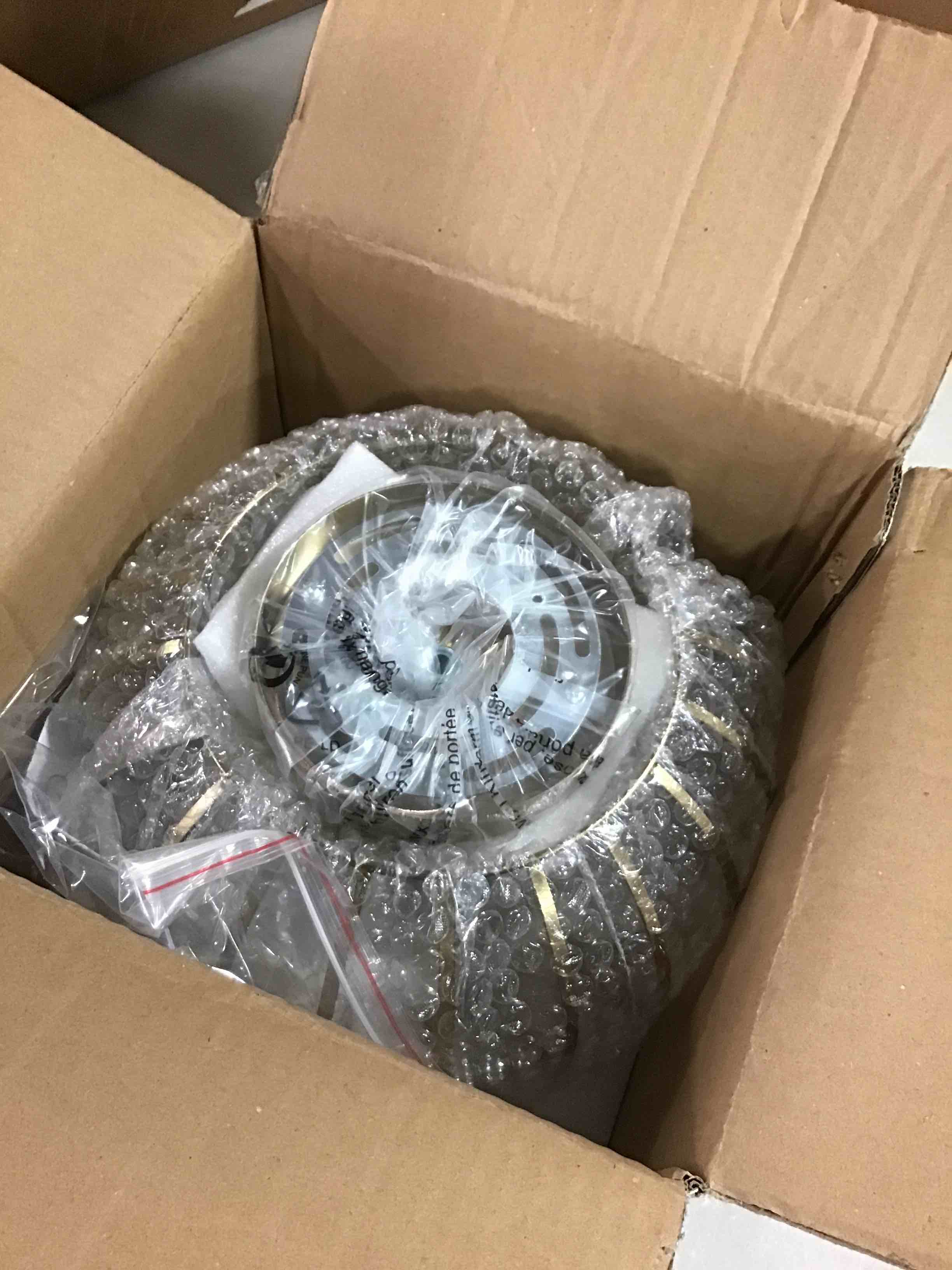 https://s3.amazonaws.com/lotting-images-prod/bidfta/YEL6277370_1714746849928.jpeg