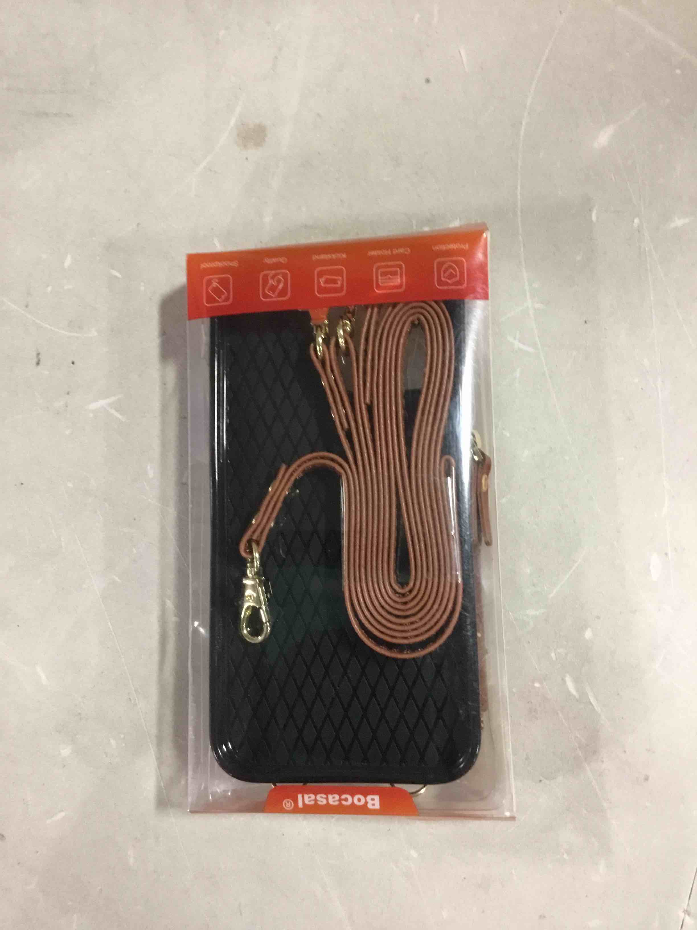 https://s3.amazonaws.com/lotting-images-prod/bidfta/YEL6277441_1714756591589.jpeg