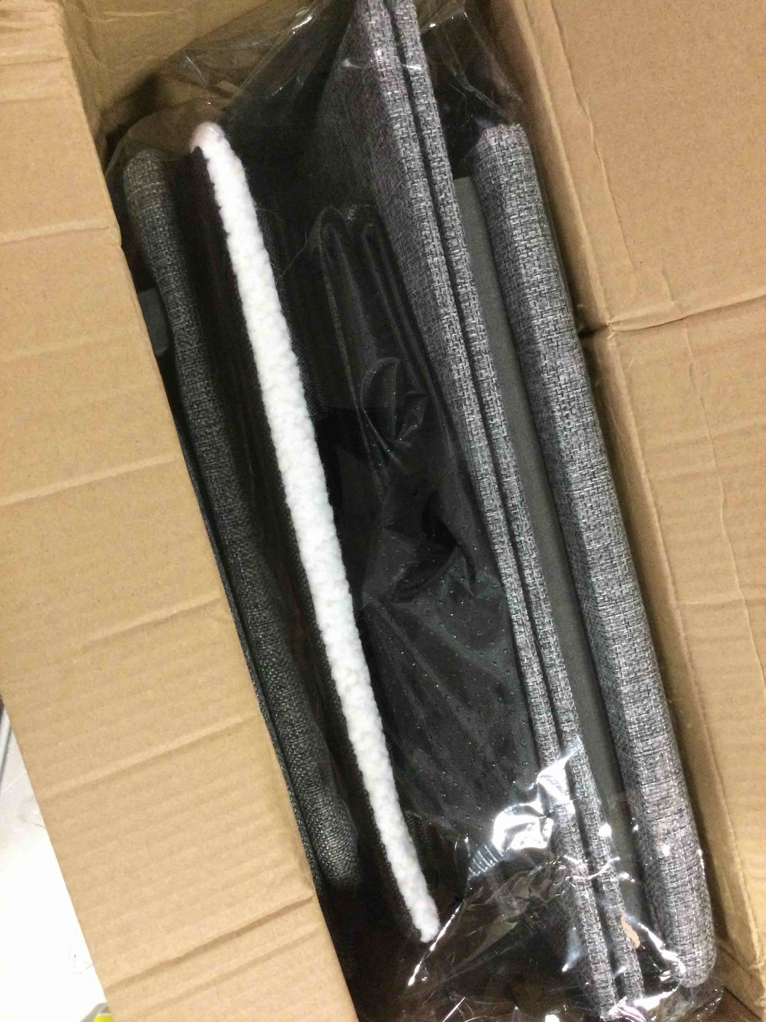 https://s3.amazonaws.com/lotting-images-prod/bidfta/YEL6277798_1715020632122.jpeg