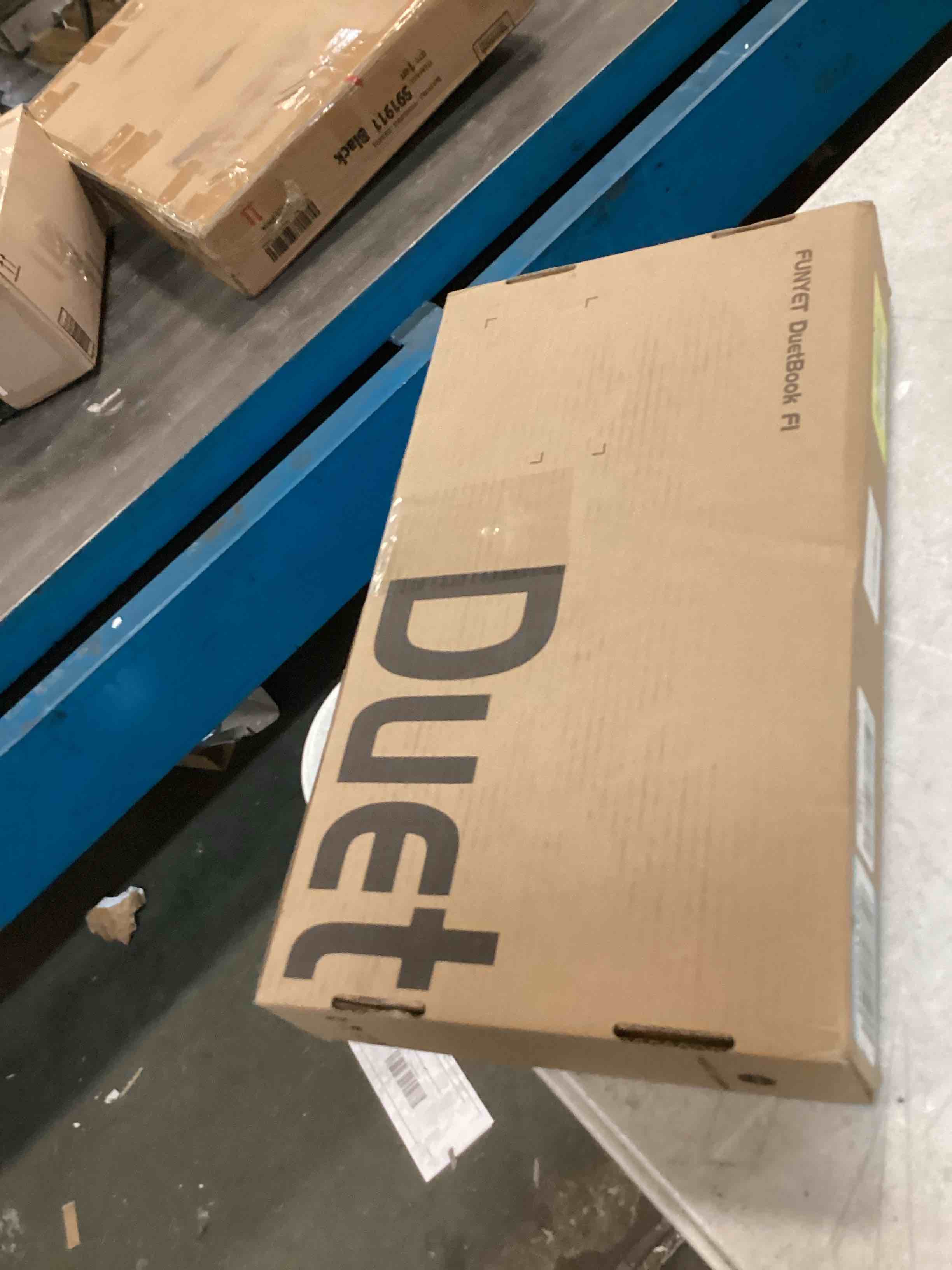 https://s3.amazonaws.com/lotting-images-prod/bidfta/YEL6278212_1714407559170.jpeg